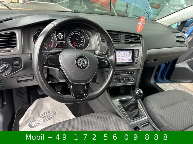 Volkswagen Golf view 12