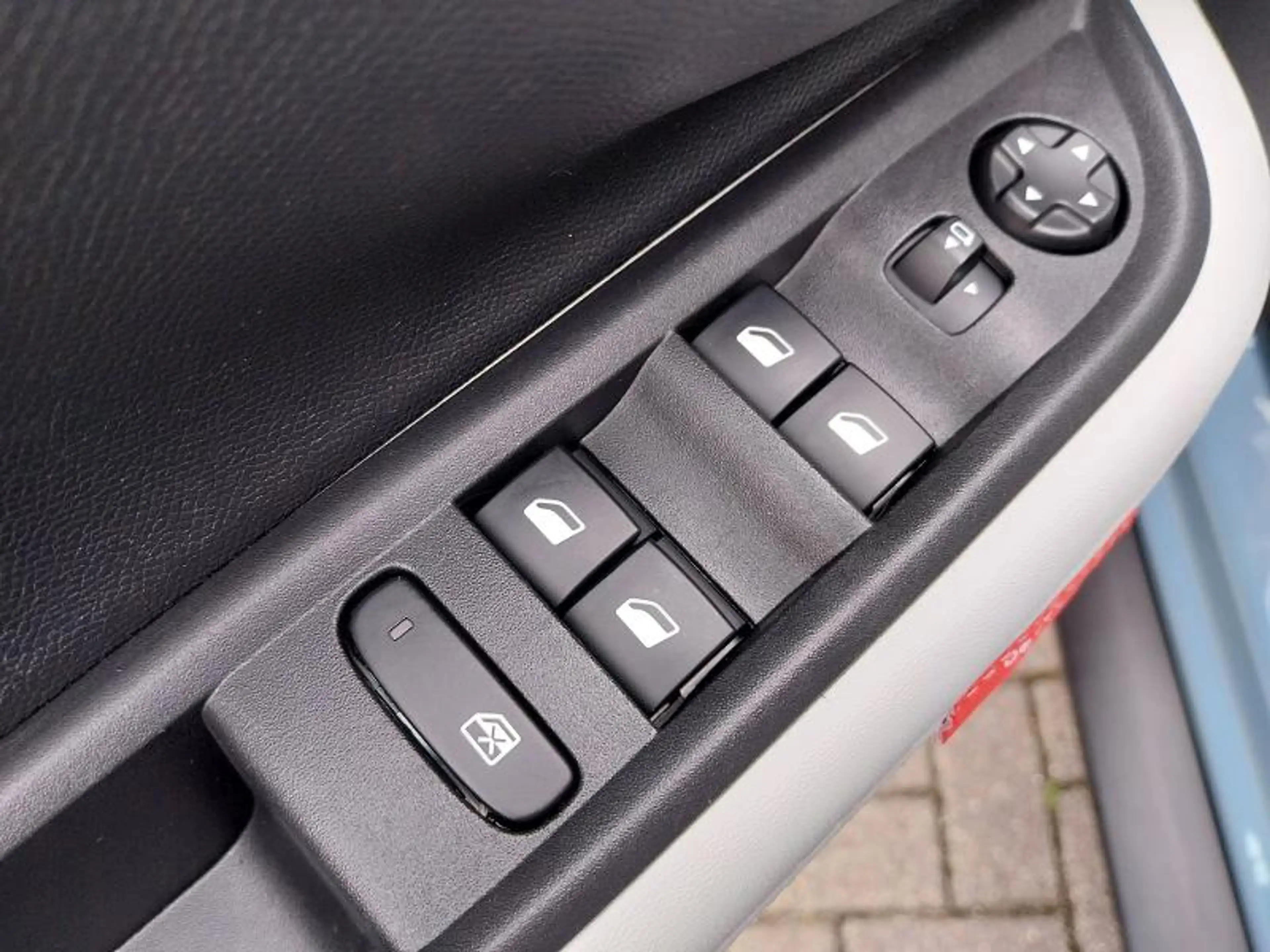Citroen C3 Aircross MAX Hybrid 145 — photo 10