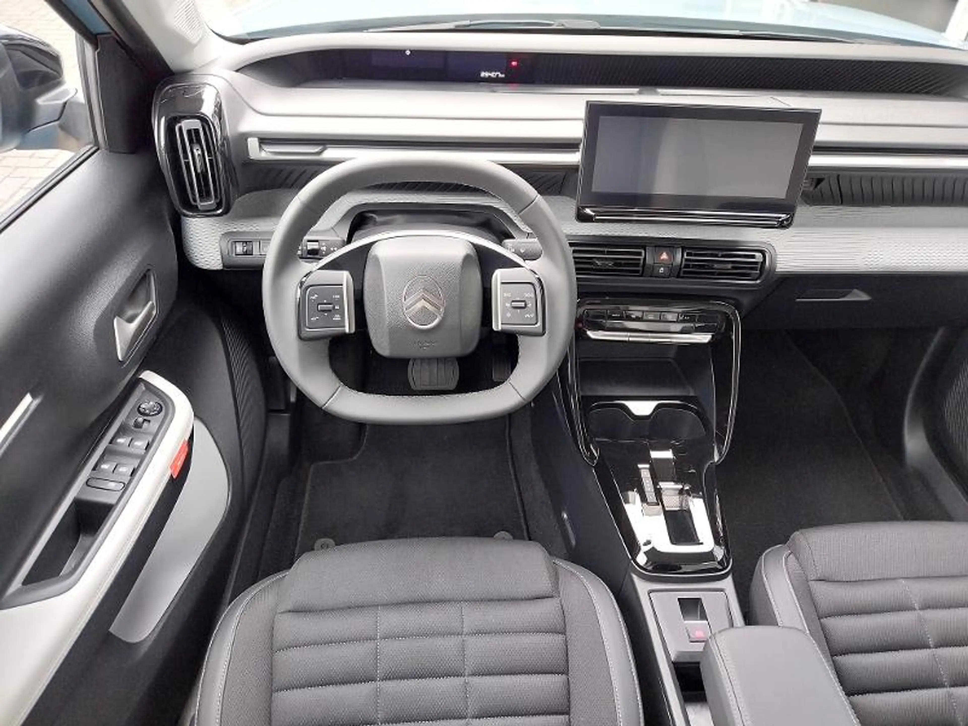 Citroen C3 Aircross MAX Hybrid 145 — photo 12