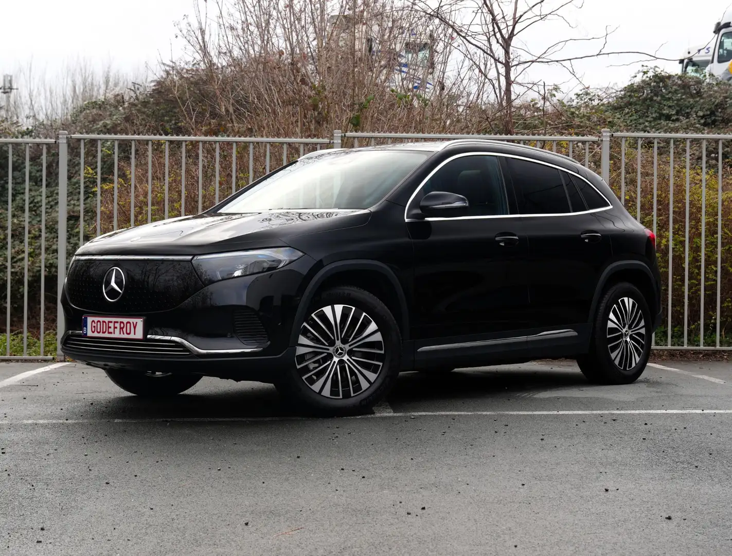 Mercedes-Benz EQA 250 EQA 250+ Noir - 2