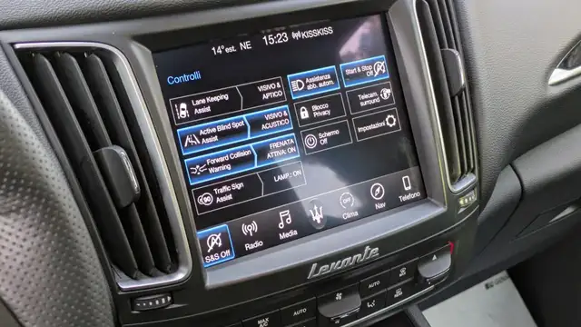 Maserati Levante view 7