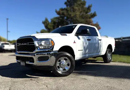 2022 RAM 2500 Big Horn Crew Cab 4WD