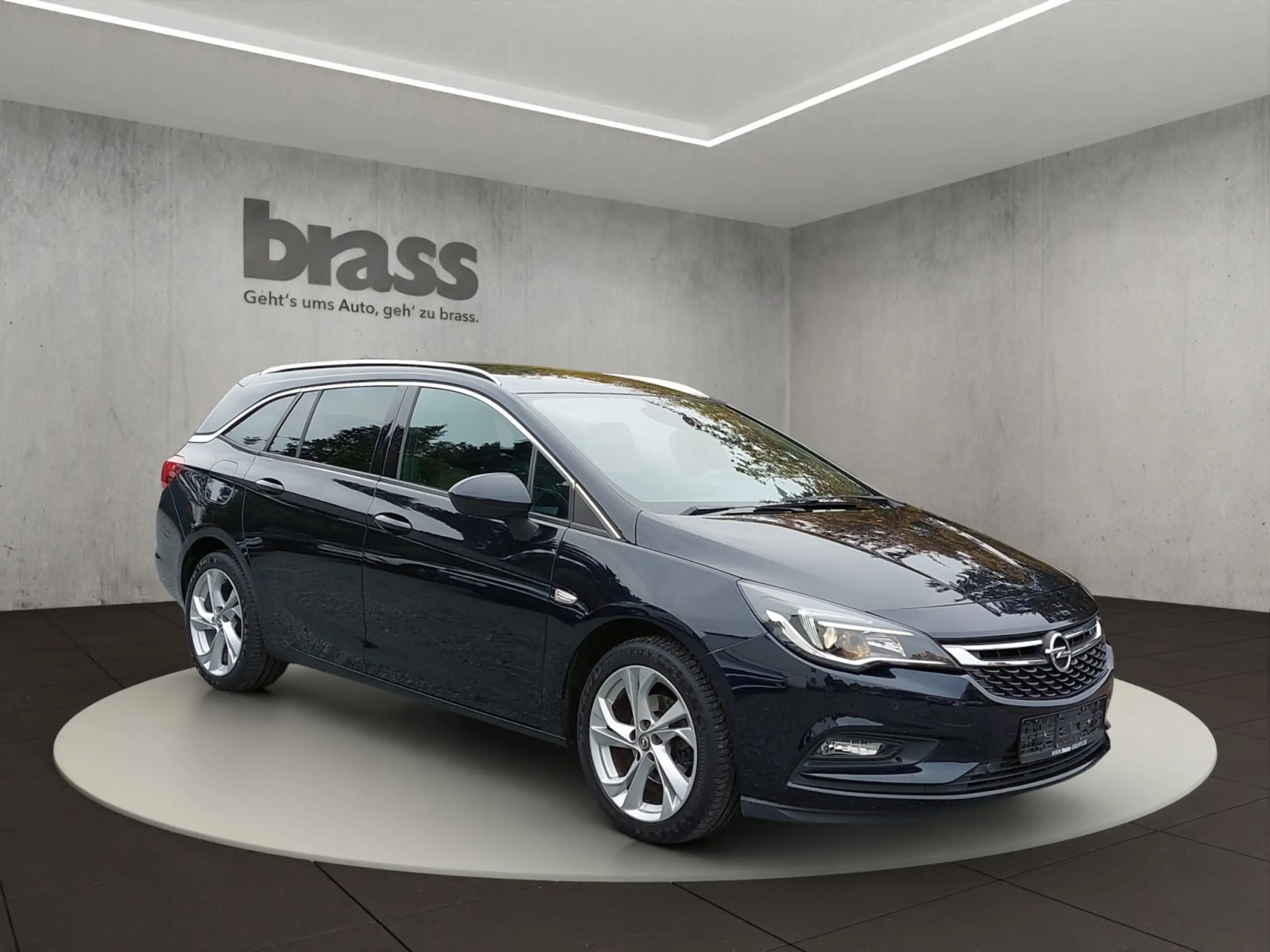 Opel Astra K 1.4 Turbo Sports Tourer Dynamic, 8-fach — photo 7