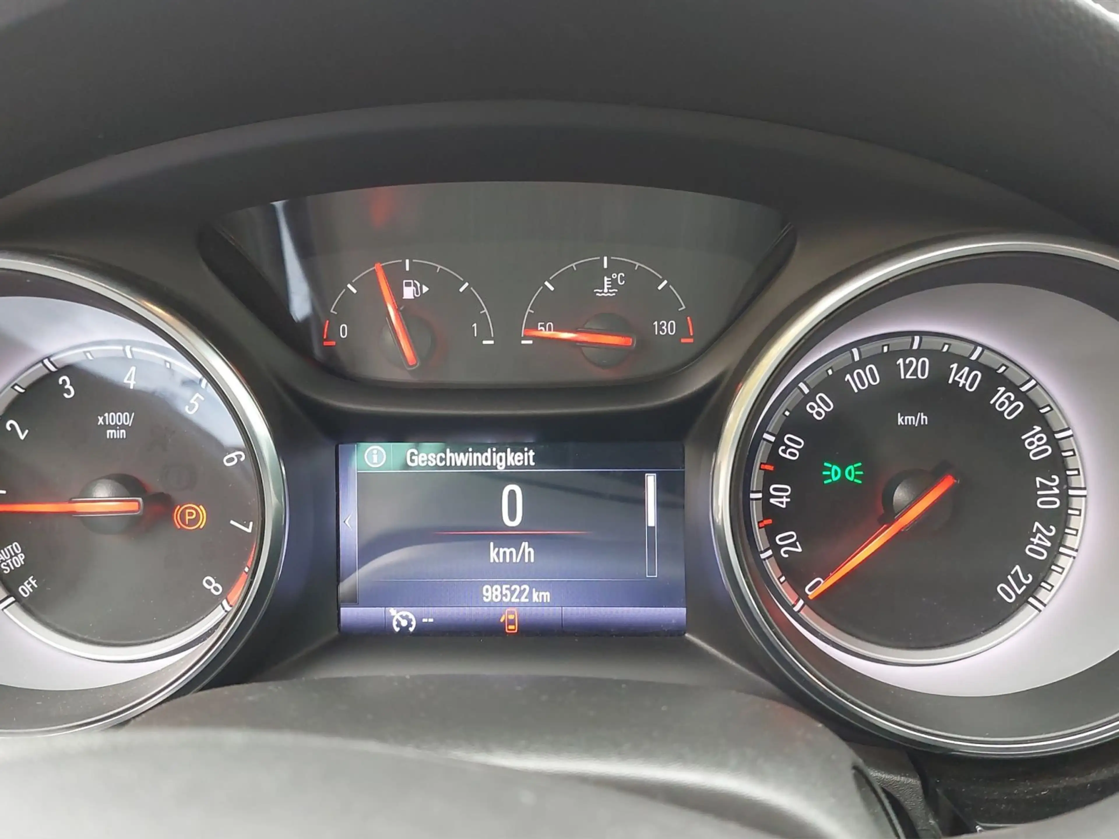 Opel Astra K 1.4 Turbo Sports Tourer Dynamic, 8-fach — photo 11