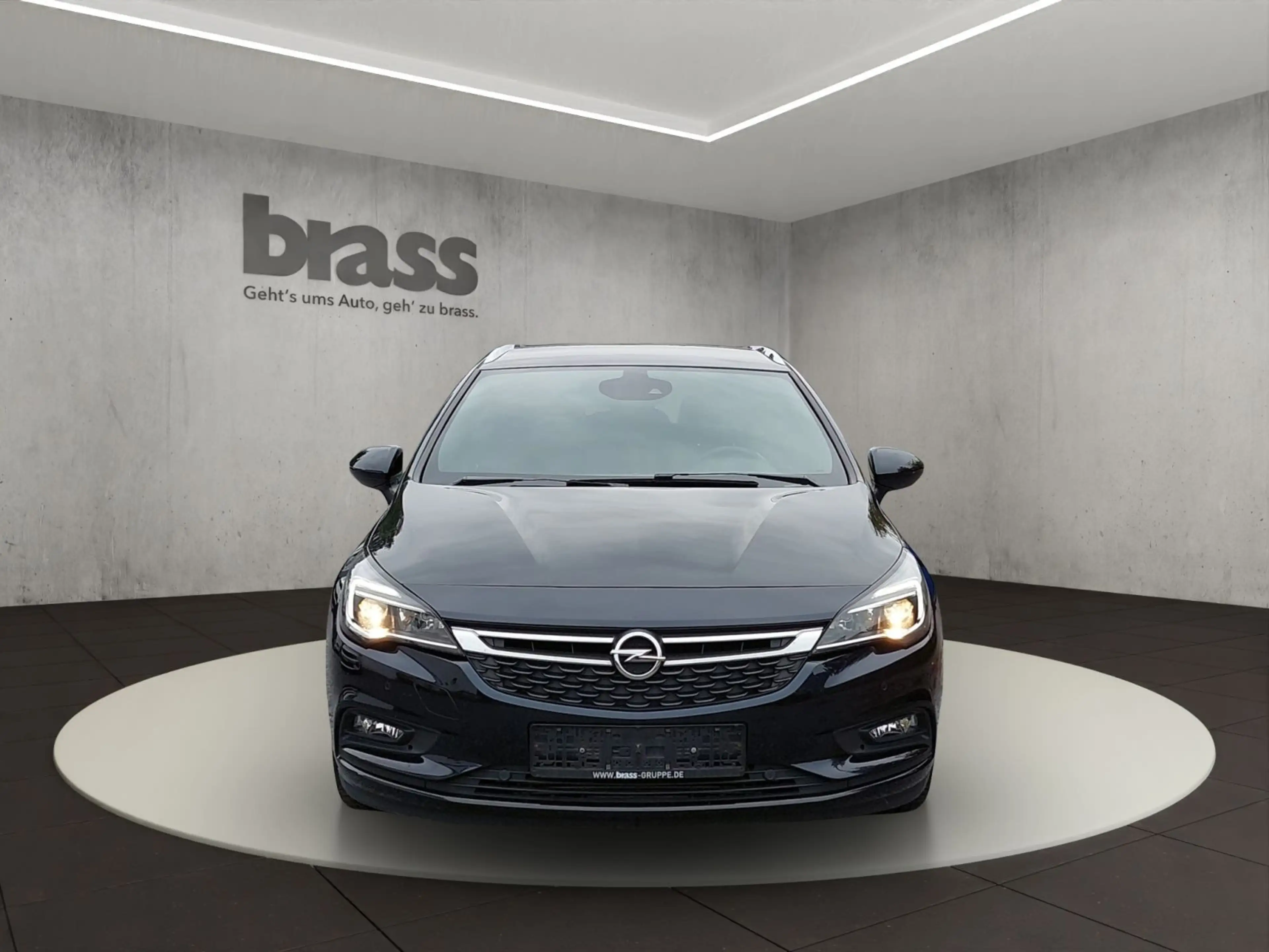 Opel Astra K 1.4 Turbo Sports Tourer Dynamic, 8-fach — photo 8