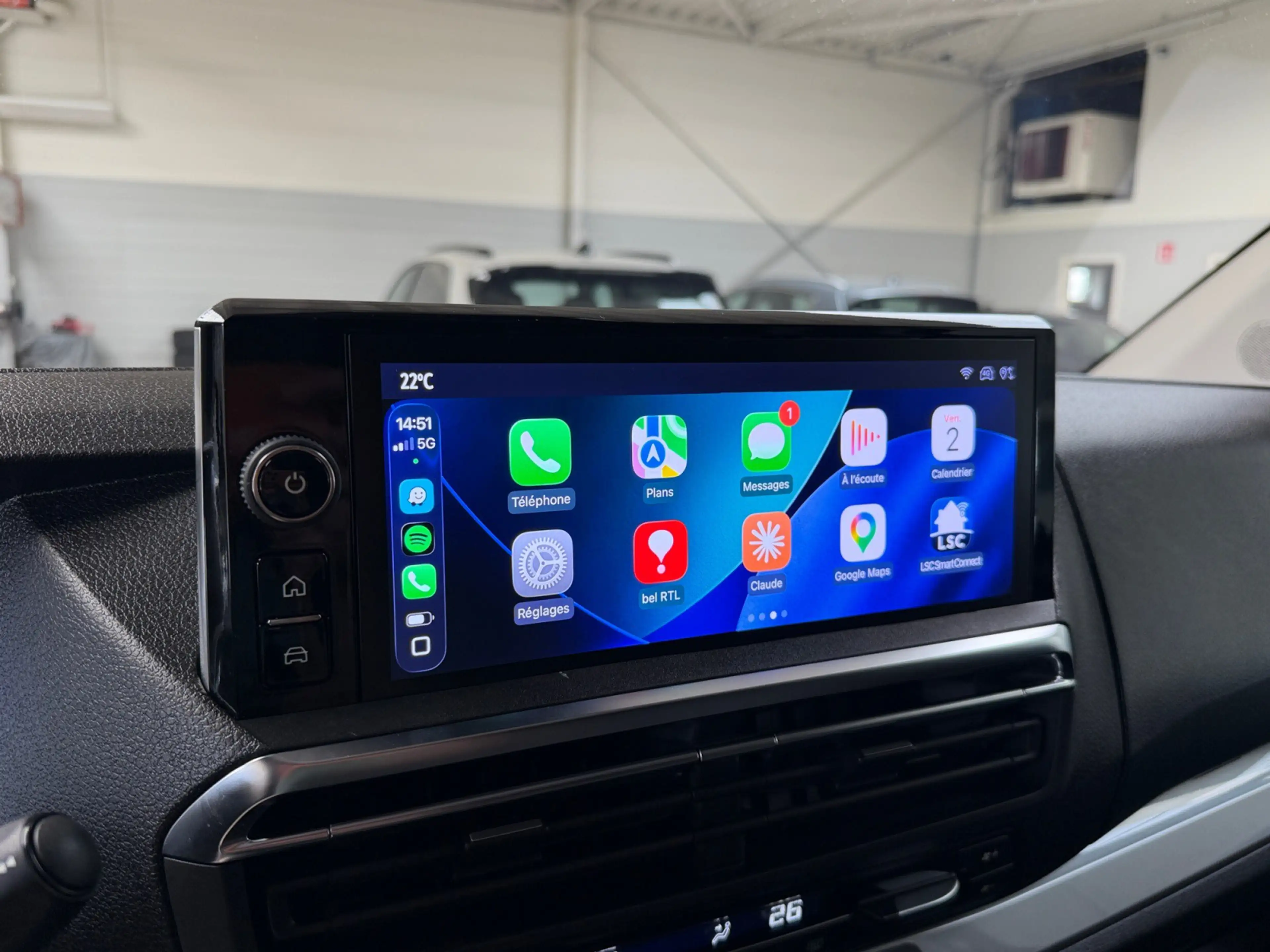 Toyota Proace Proace Verso 2.0 D-4D Shuttle GP 9 PLACES / CARPLAY / CAM / ACC / VOL CHAUFF / GARANTIE TOYOTA 10 ANS — photo 13