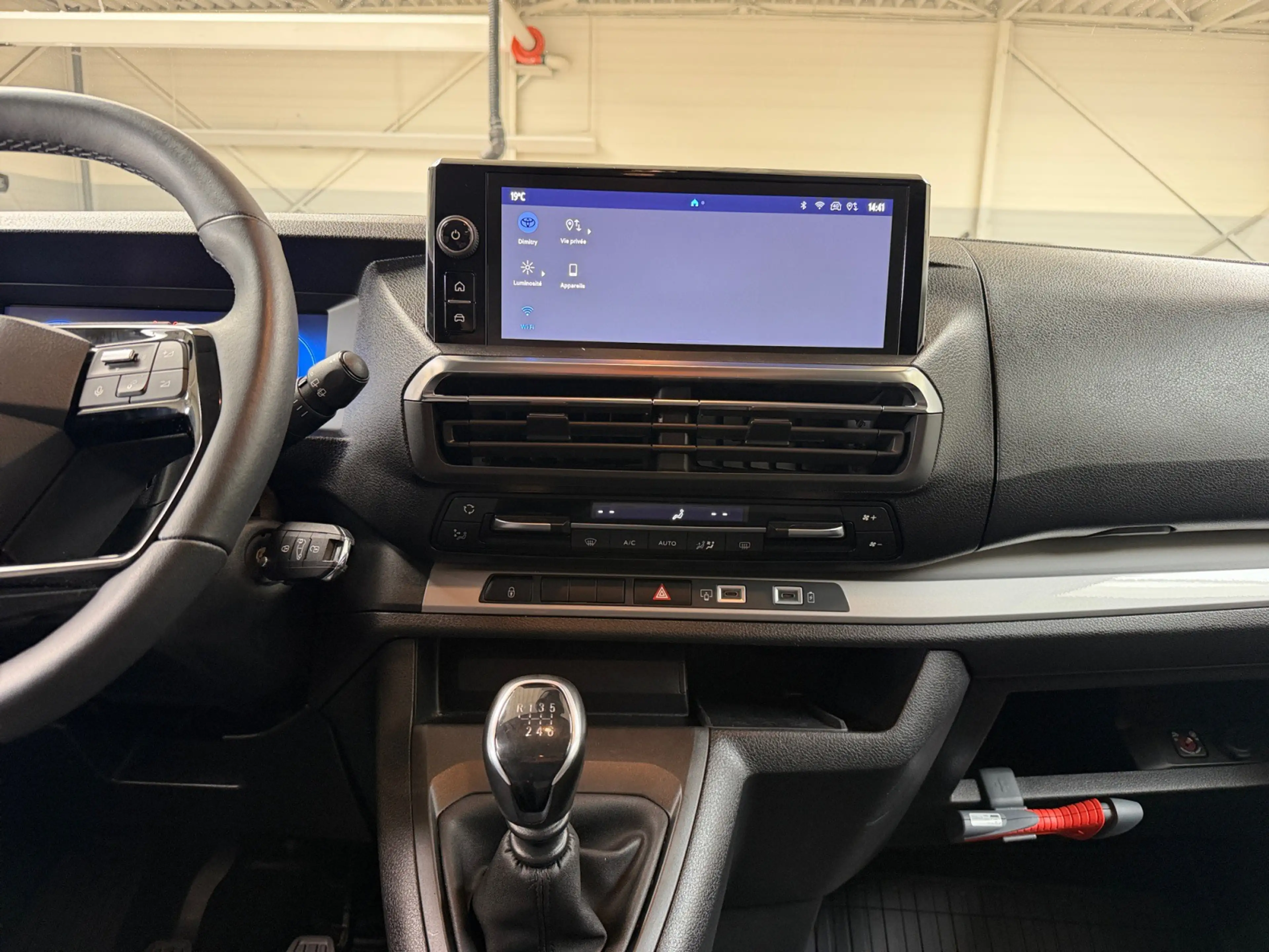 Toyota Proace Proace Verso 2.0 D-4D Shuttle GP 9 PLACES / CARPLAY / CAM / ACC / VOL CHAUFF / GARANTIE TOYOTA 10 ANS — photo 10
