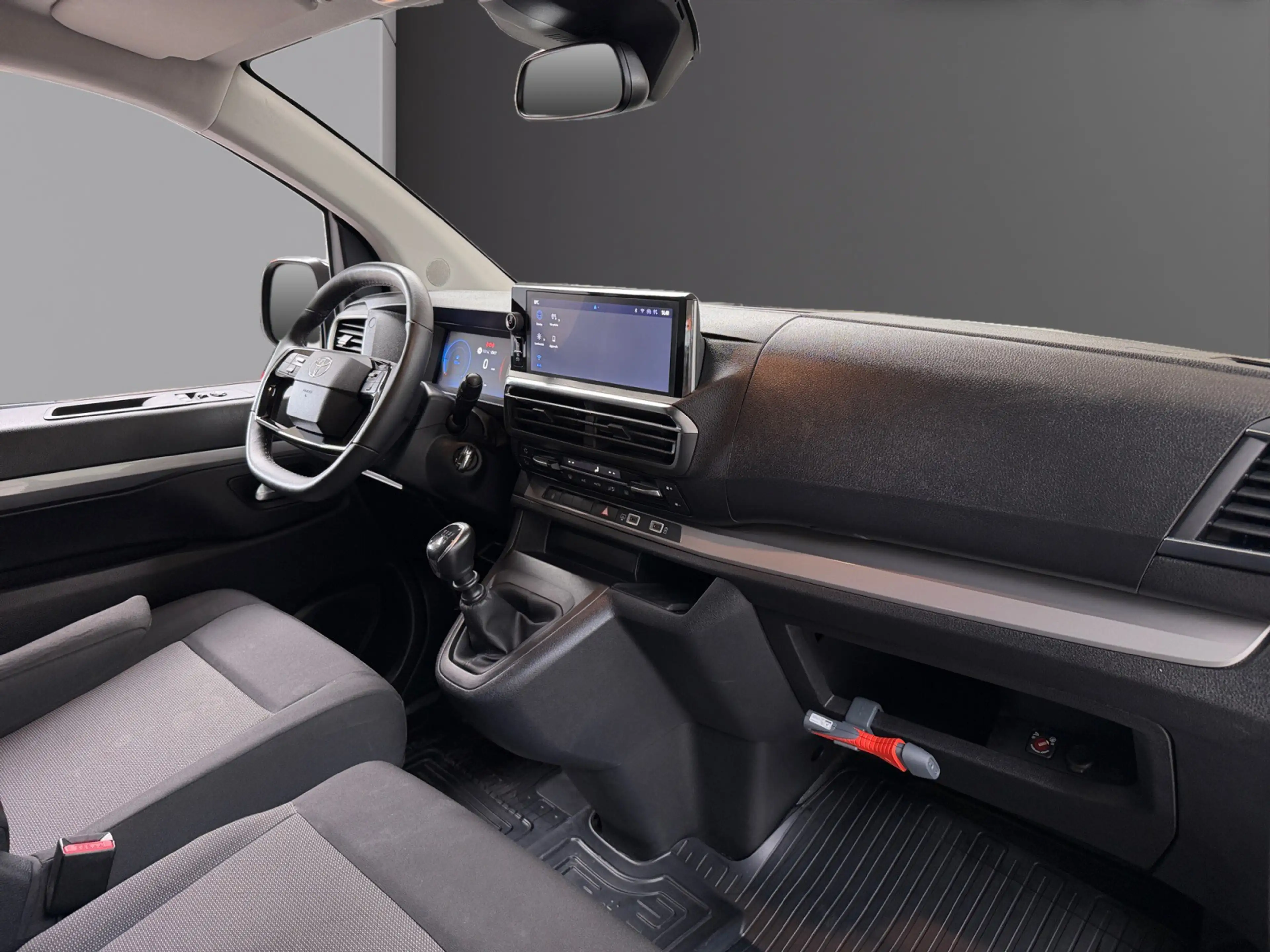 Toyota Proace Proace Verso 2.0 D-4D Shuttle GP 9 PLACES / CARPLAY / CAM / ACC / VOL CHAUFF / GARANTIE TOYOTA 10 ANS — photo 8
