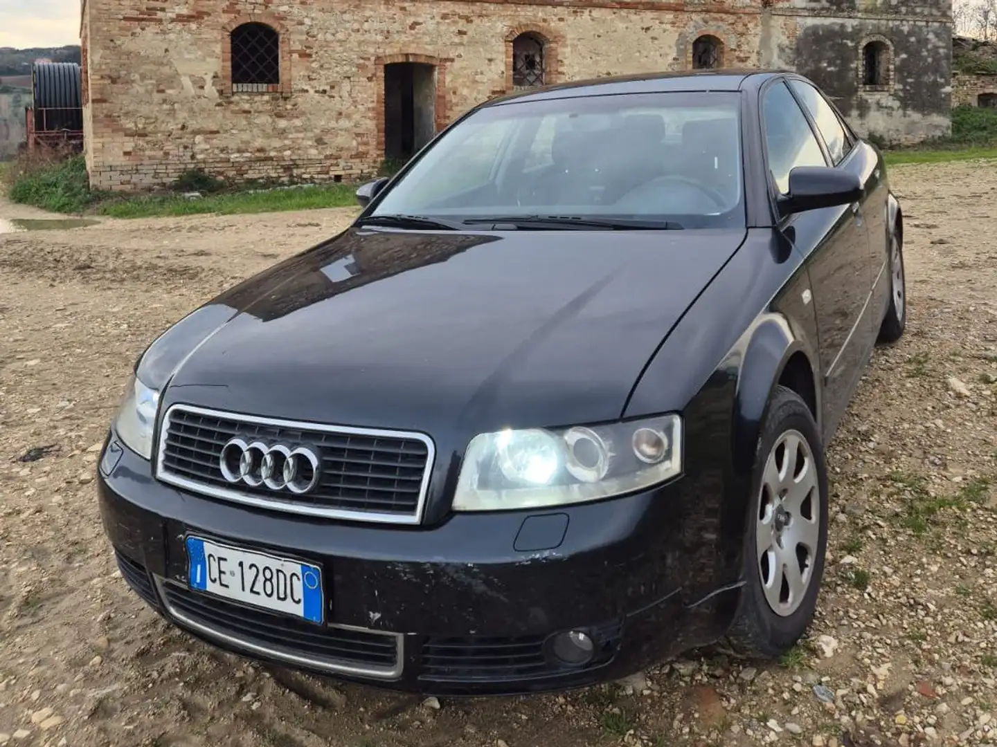 Audi A4 A4 1.9 tdi 130cv Nero - 1