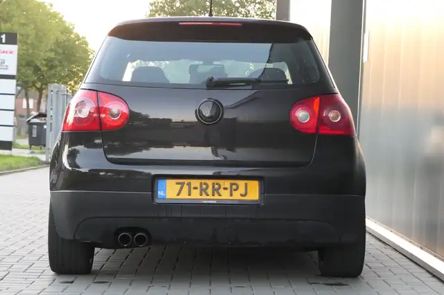 Volkswagen Golf view 9