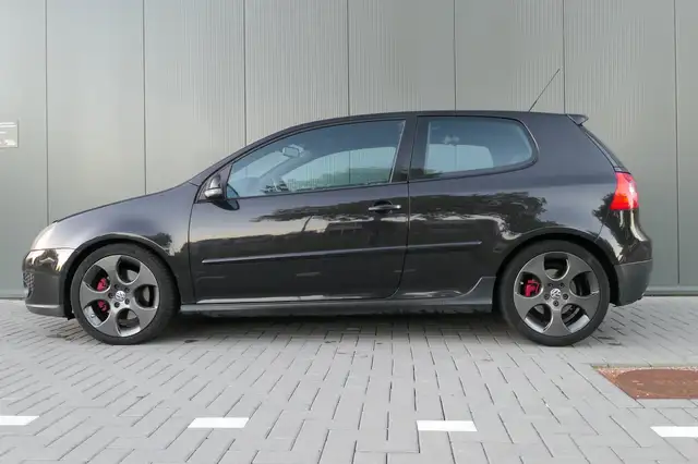 Volkswagen Golf view 8
