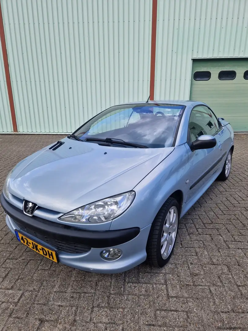 Peugeot 206 CC 2.0-16V Gris - 1