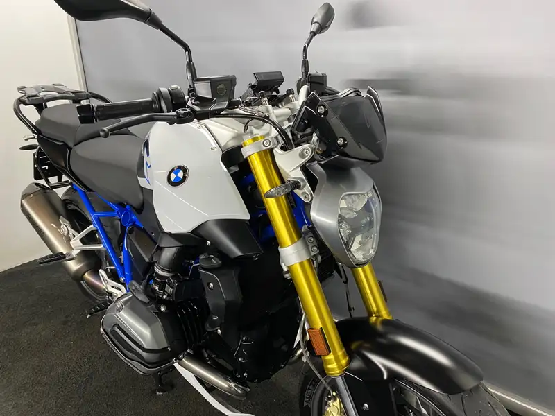 BMW R 1200 R - foto 4