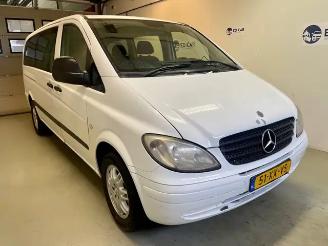 Mercedes-Benz Vito view 5
