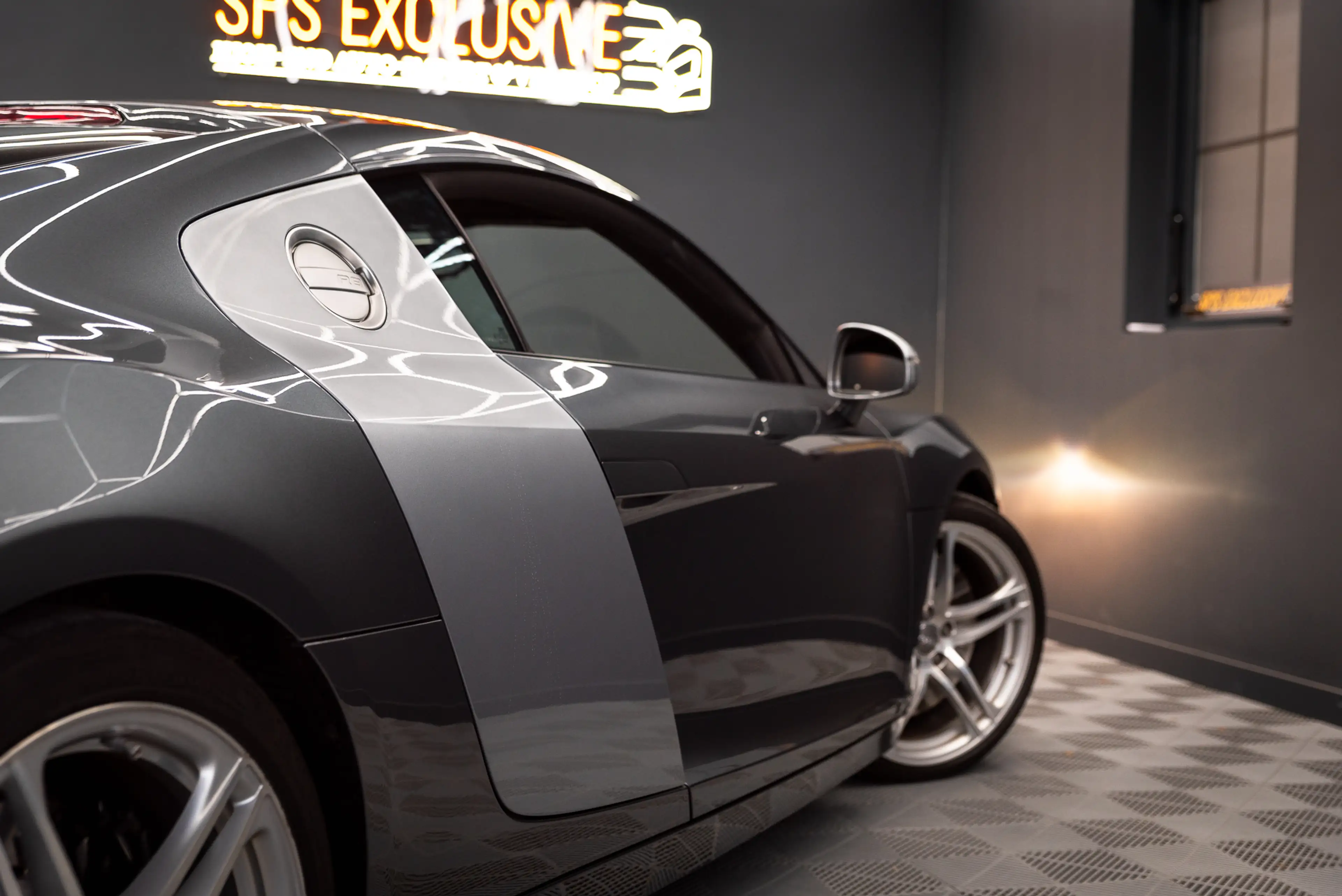 Audi R8 4.2 V8 FSI Carbon / JM Uitlaat / B&O / PDC / Gerev — photo 13