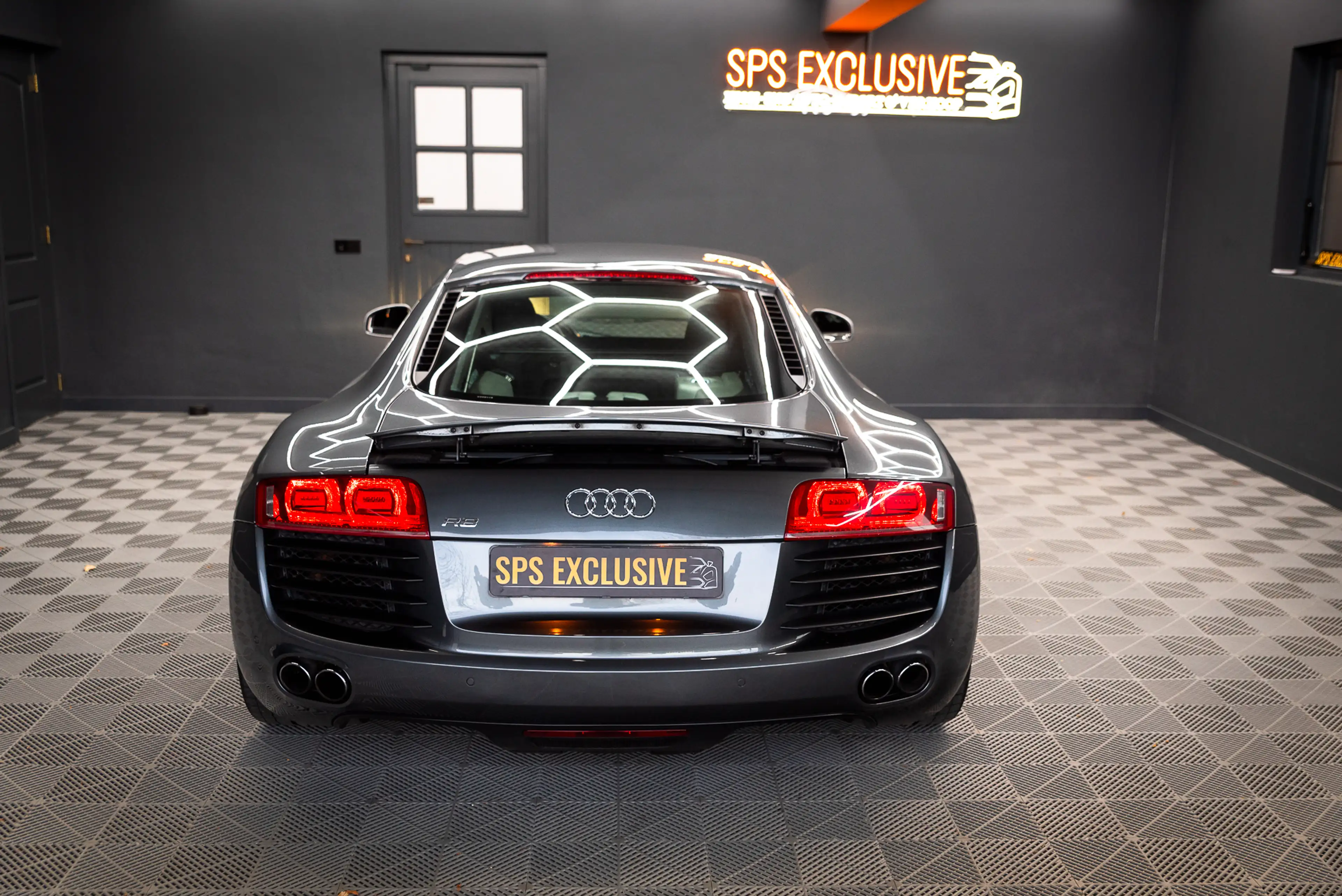 Audi R8 4.2 V8 FSI Carbon / JM Uitlaat / B&O / PDC / Gerev — photo 10