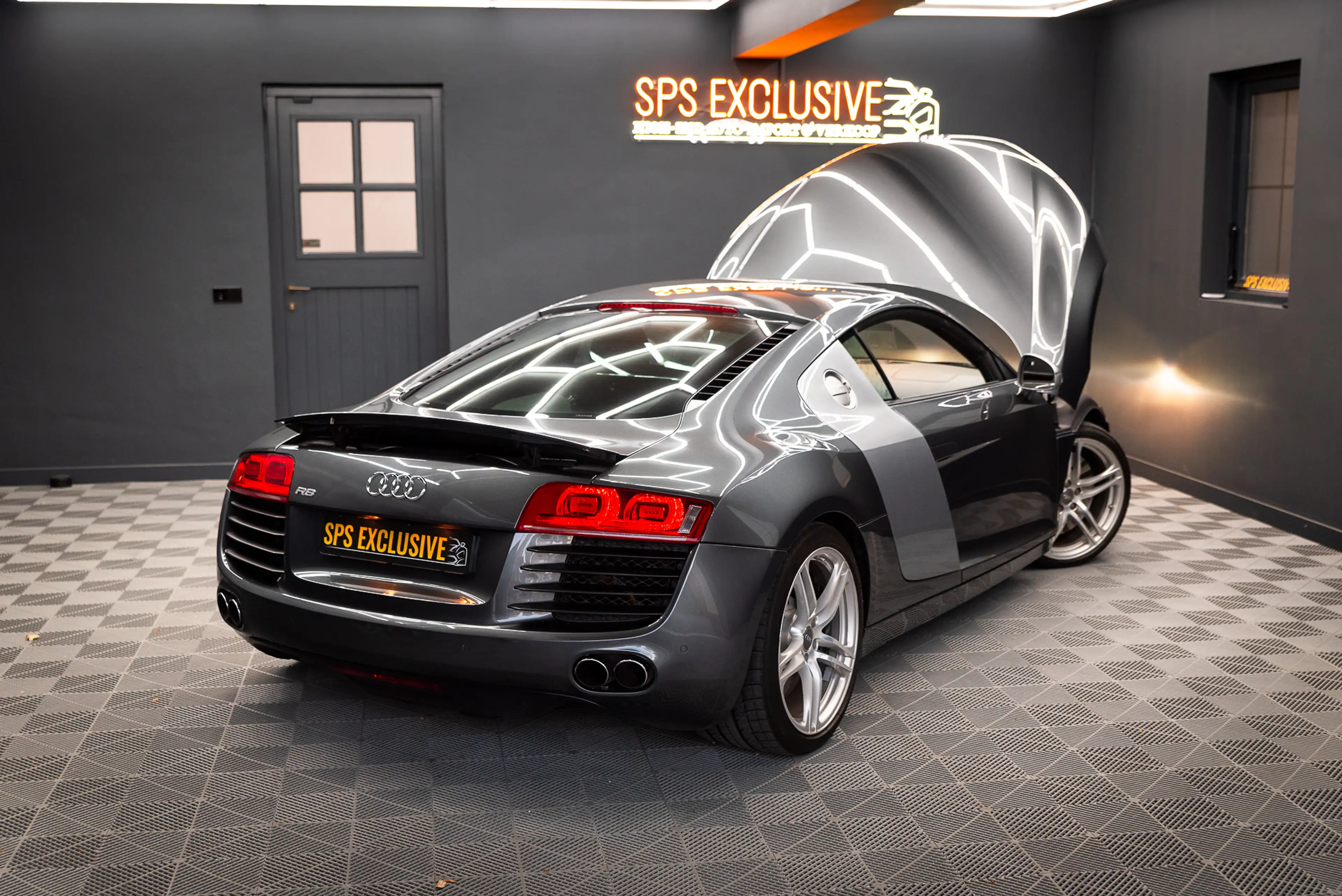 Audi R8 4.2 V8 FSI Carbon / JM Uitlaat / B&O / PDC / Gerev — photo 8