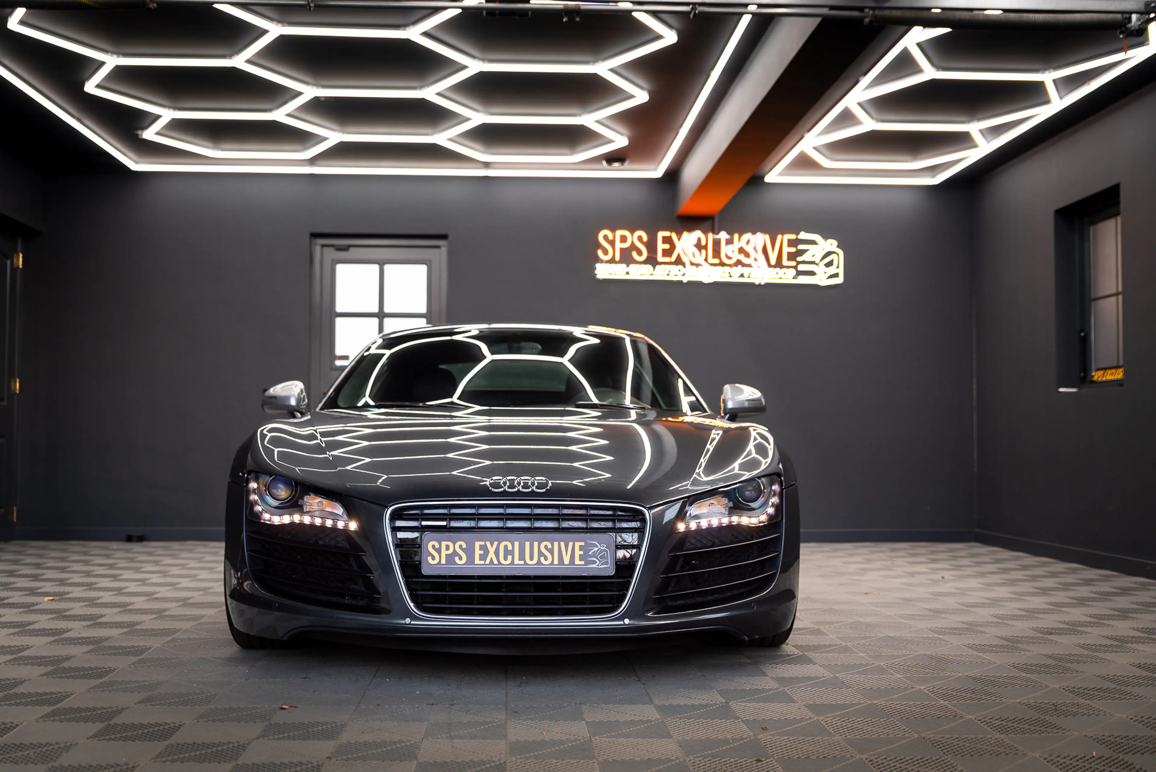 Audi R8 4.2 V8 FSI Carbon / JM Uitlaat / B&O / PDC / Gerev — photo 3