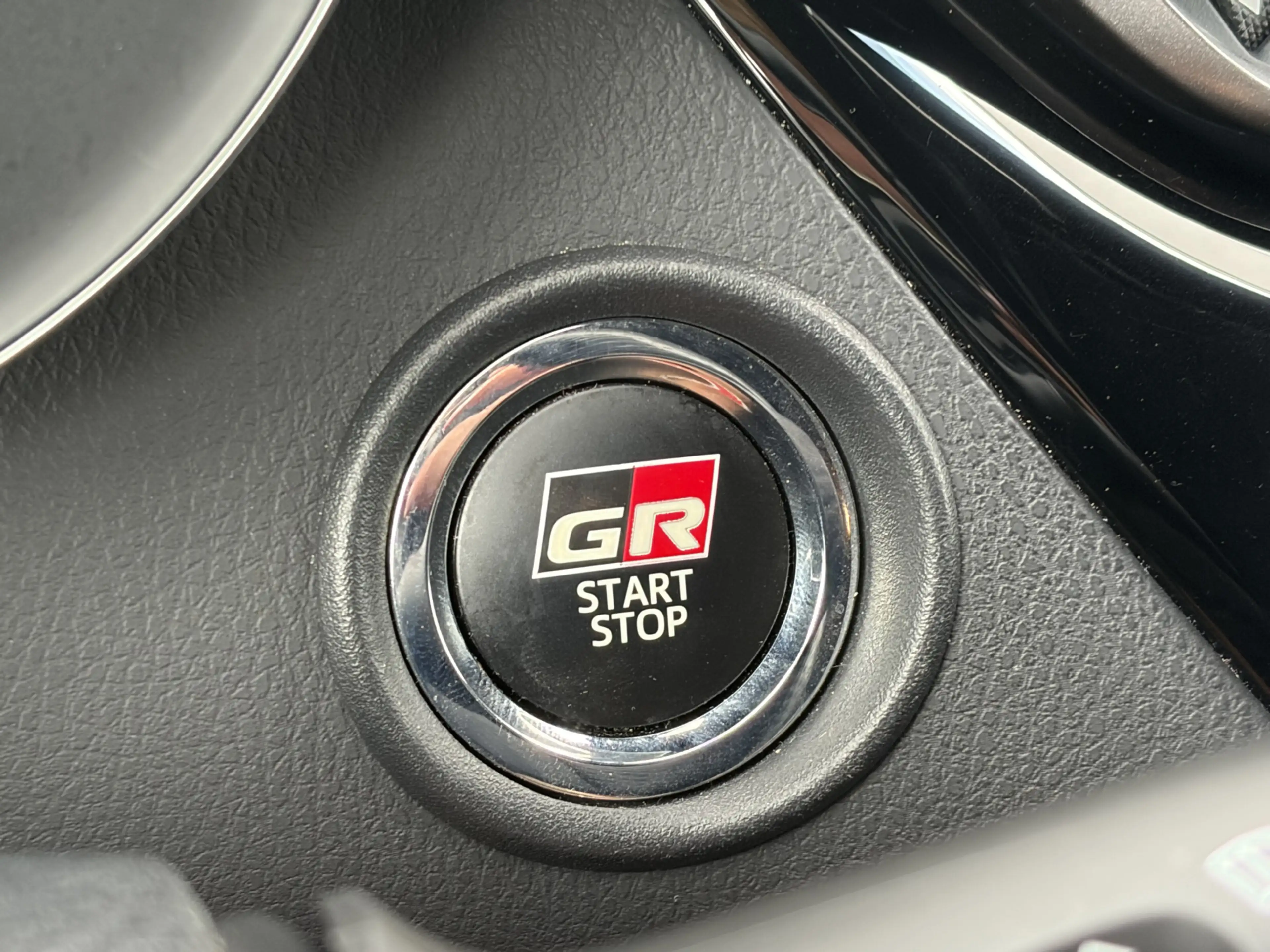 Toyota C-HR 2.0 Hybrid GR-Sport JBL Camera Alcantara Stoelverw — photo 29