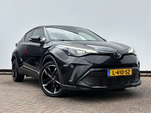 Toyota C-HR view 20