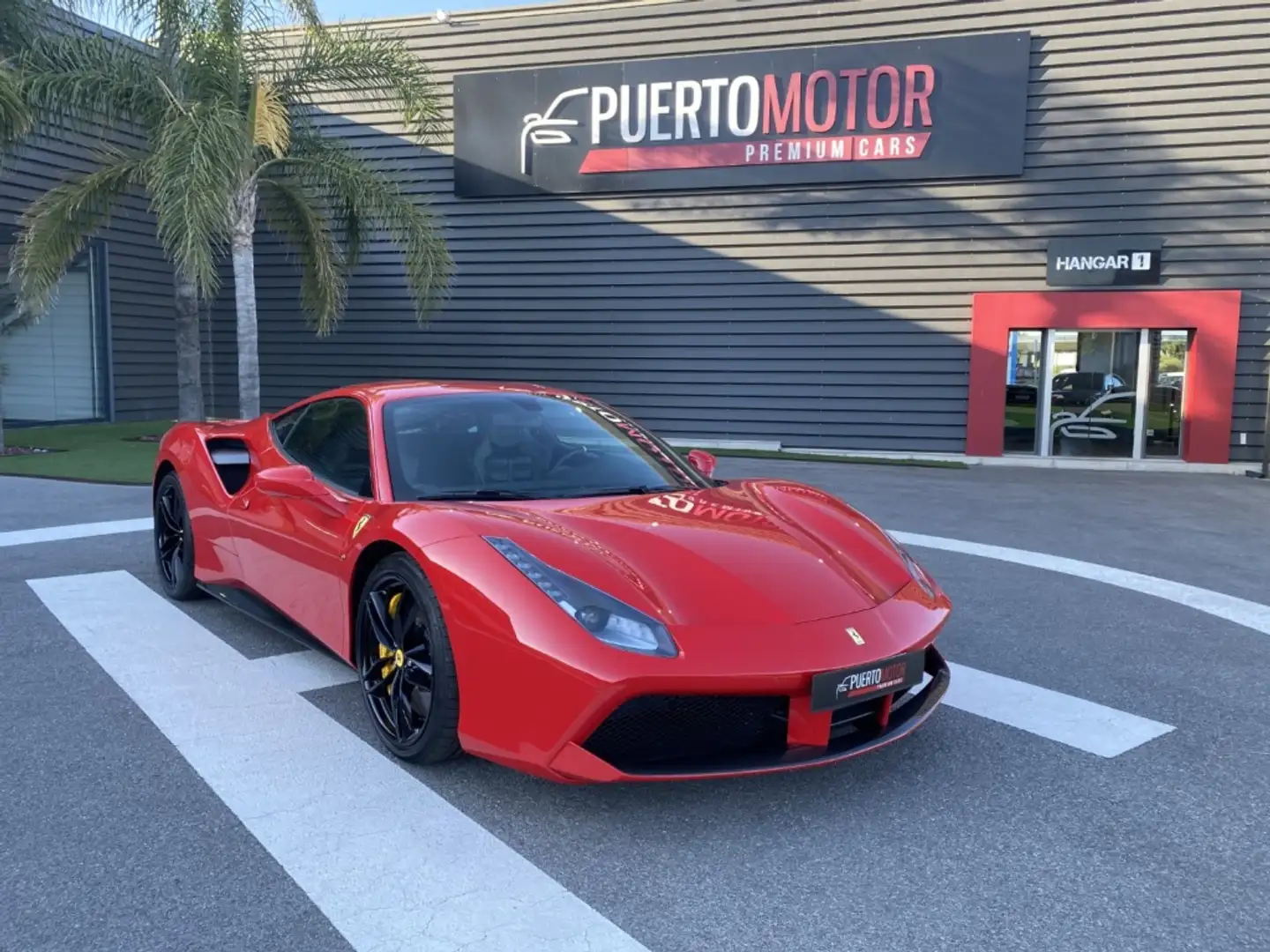 Ferrari 488 GTB Rojo - 1