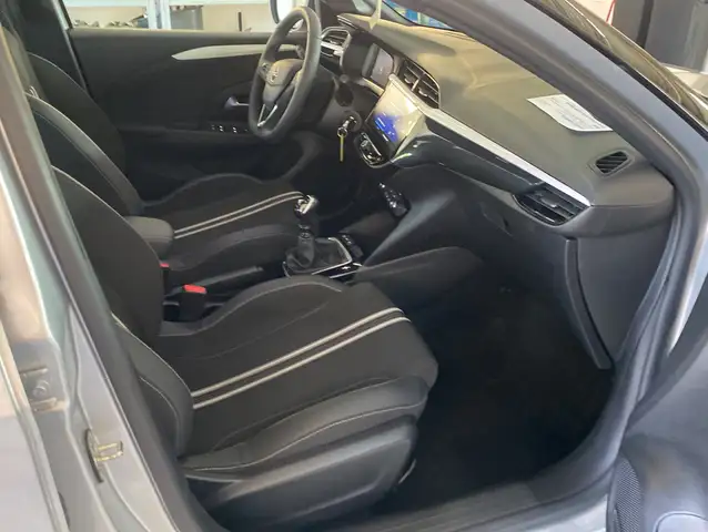Opel Corsa view 19