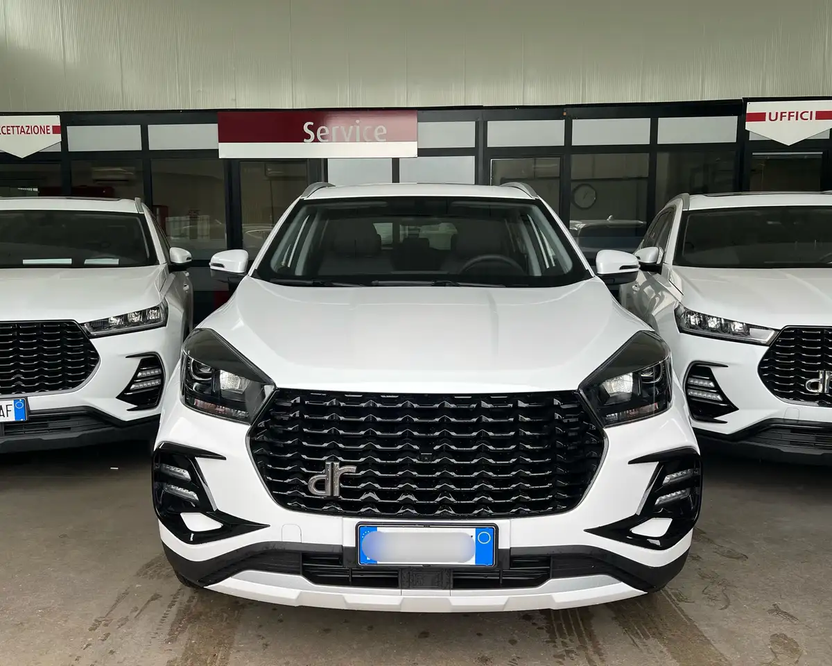 DR Automobiles DR5.0 5.0 1.5 turbo Gpl 154cv cvt KM 0 2