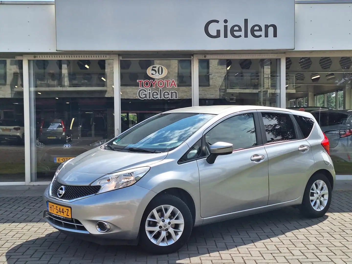 Nissan Note 1.2 80pk Connect Edition | Trekhaak, Navigatie, Ke Grijs - 1