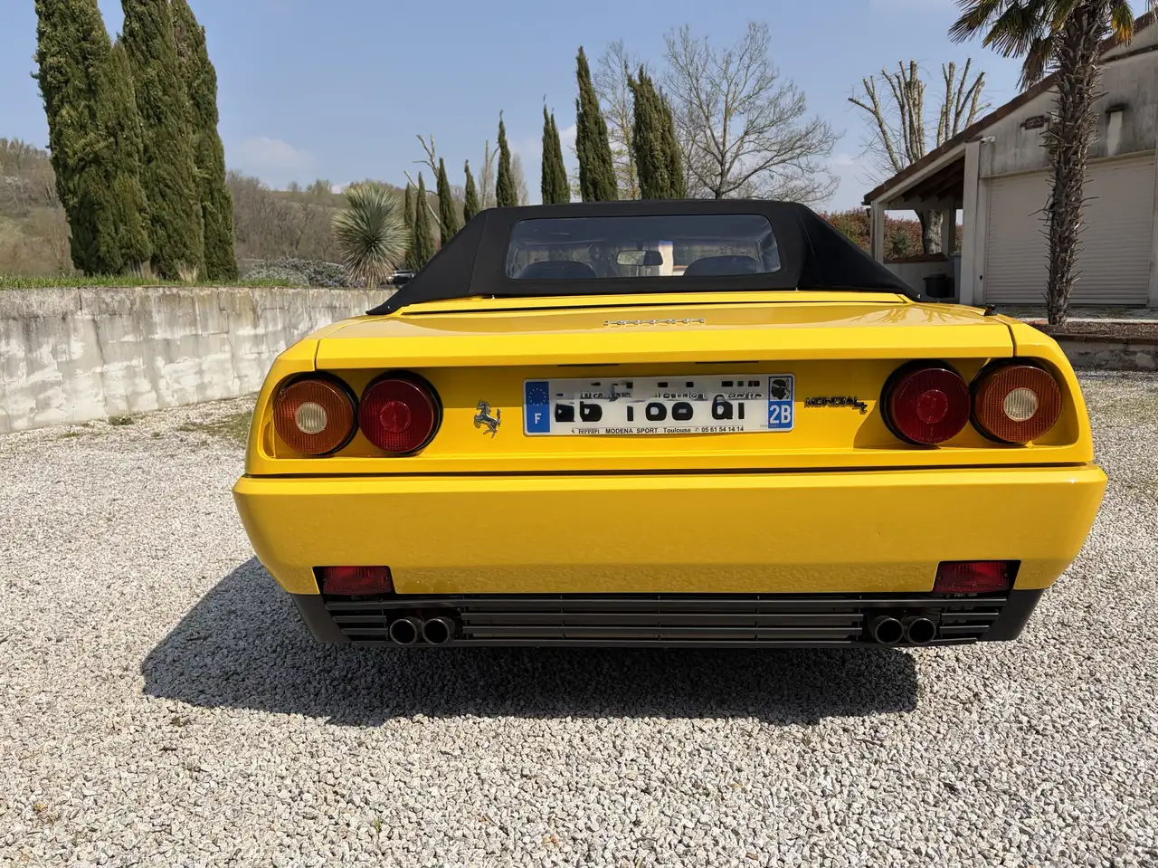 Ferrari Mondial T 3.4 Cabriolet QV, foto 2