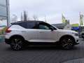 Volvo XC40 R-Design Expression Recharge T4 Plug-In Hybrid 2WD Weiß - thumbnail 4