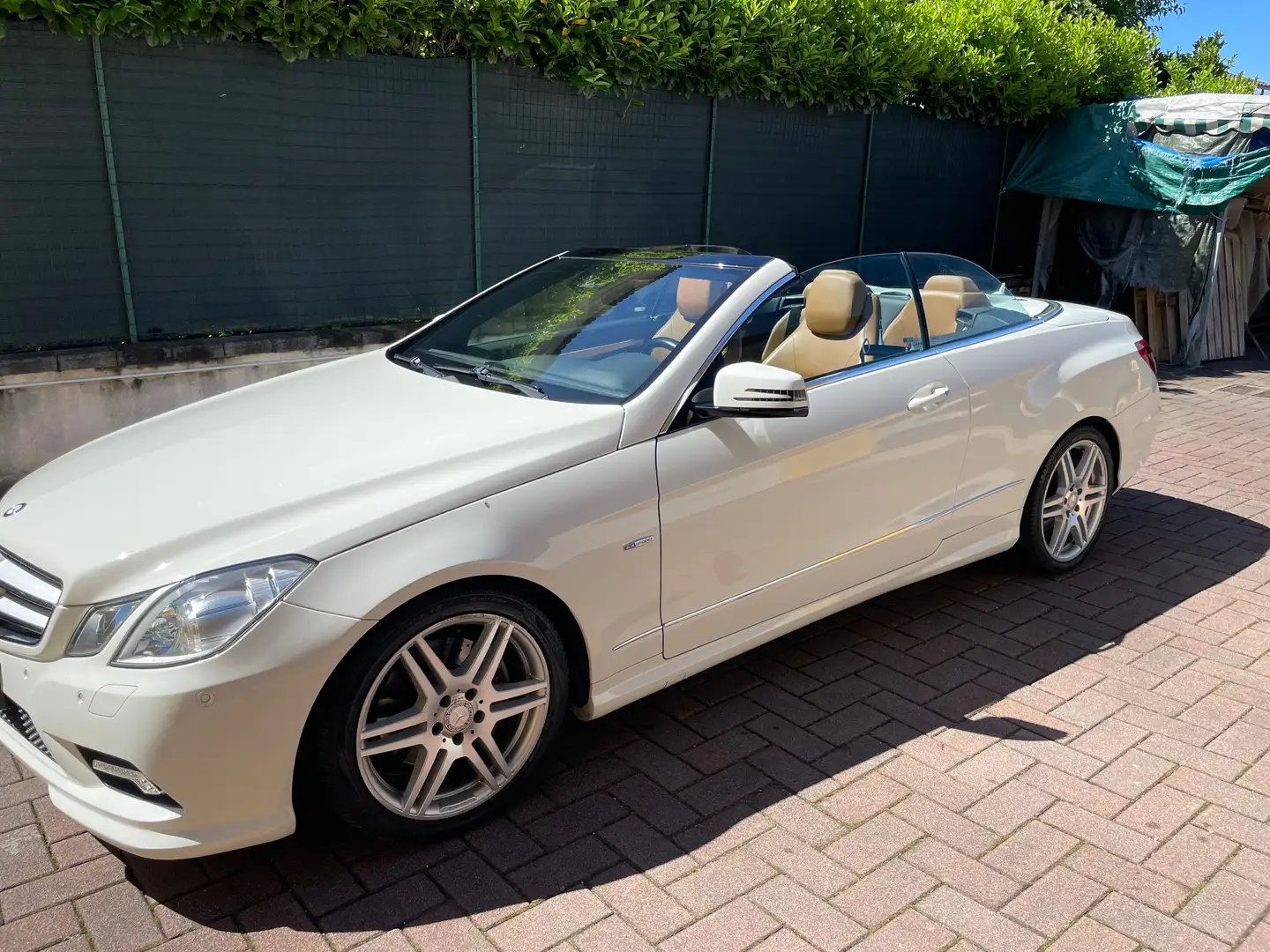 Mercedes-Benz E 250 AVANGARDE CON PACCHETTO AMG Bianco - 1