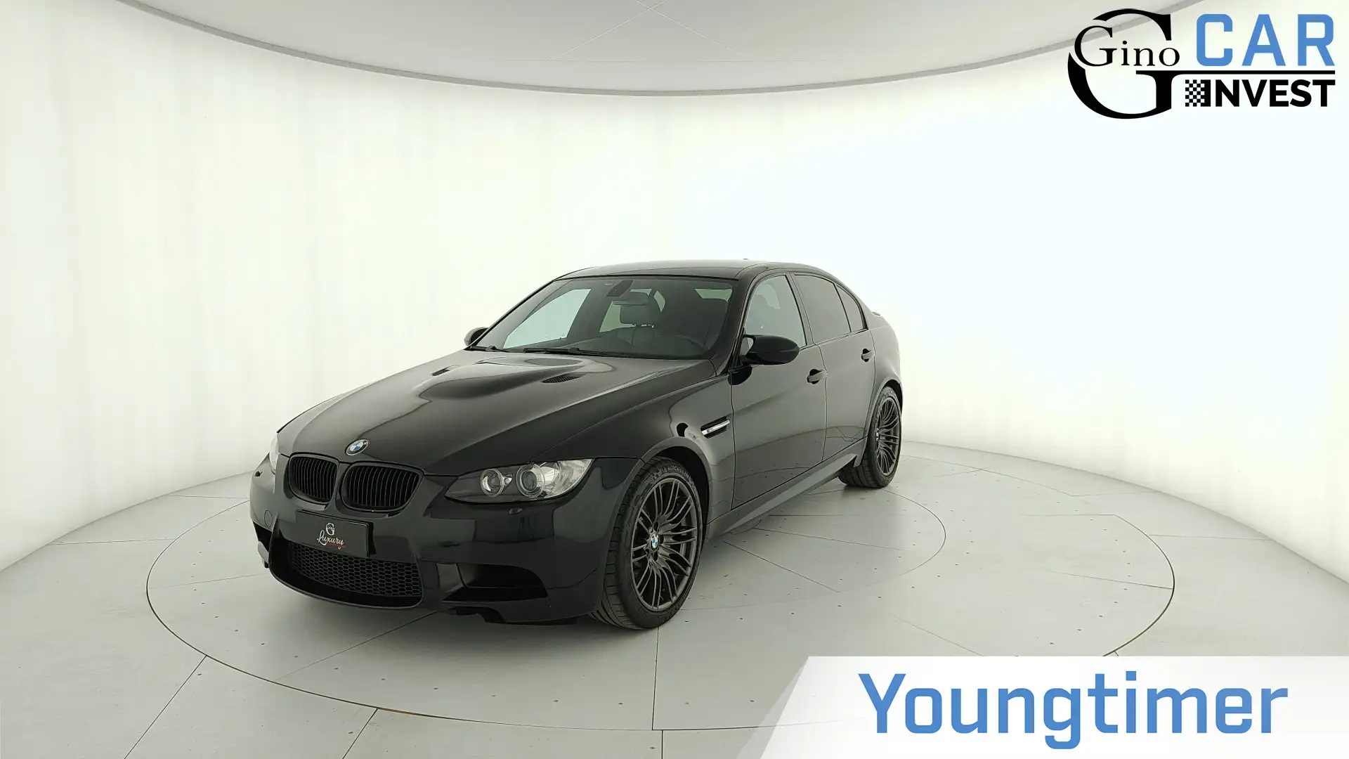 BMW M3 4.0 V8 FL Schwarz - 1