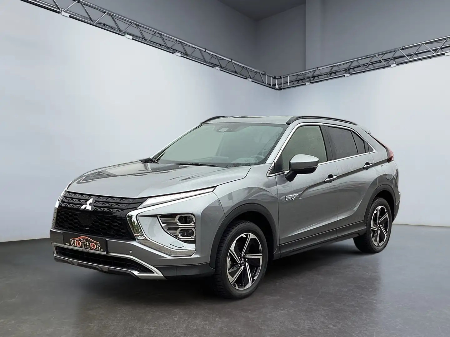 Mitsubishi Eclipse Cross Plus 2.4 MIVEC Automatik TEMP NAVI Grigio - 2