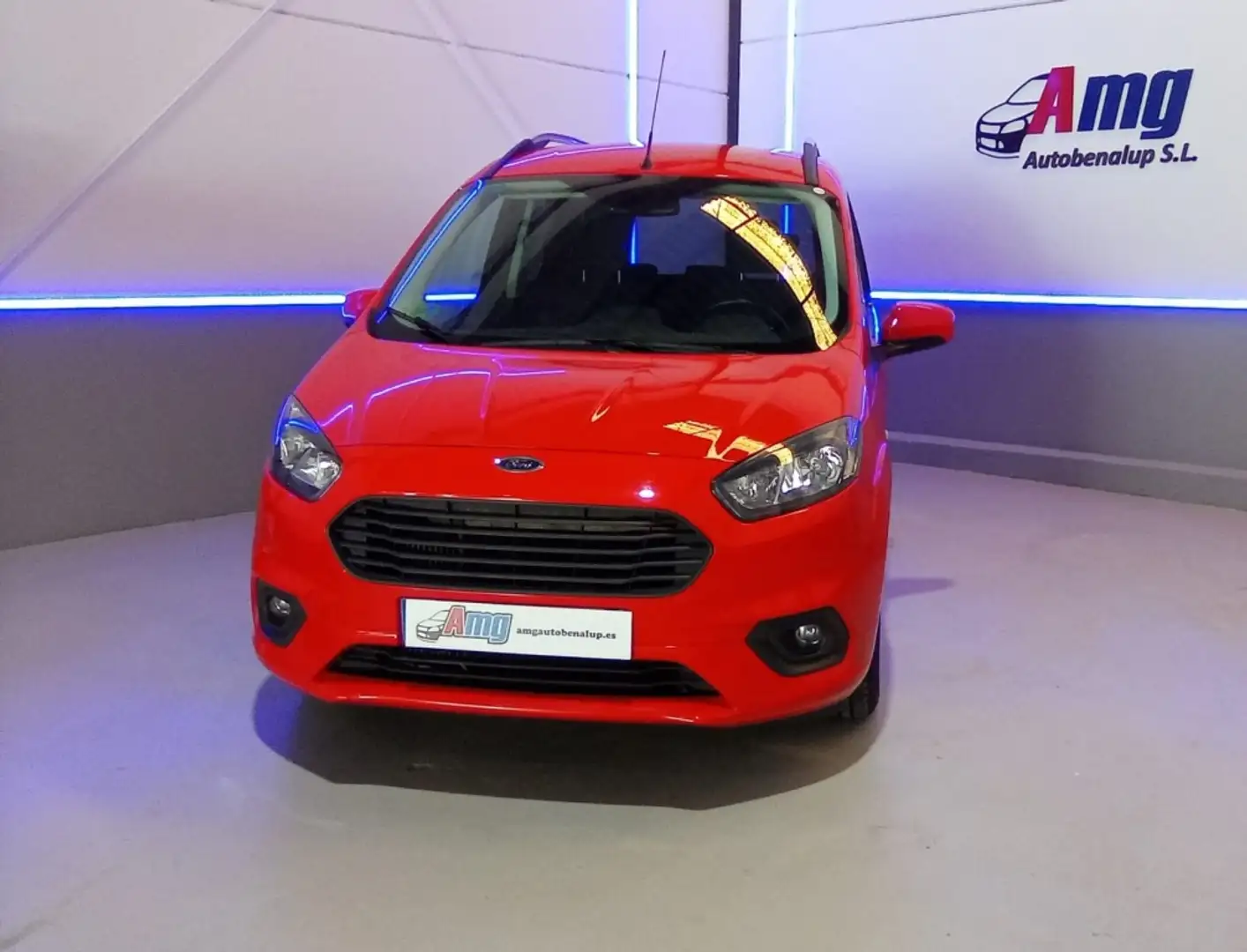 Ford Tourneo Courier 1.0 Ecoboost Ambiente Rojo - 2
