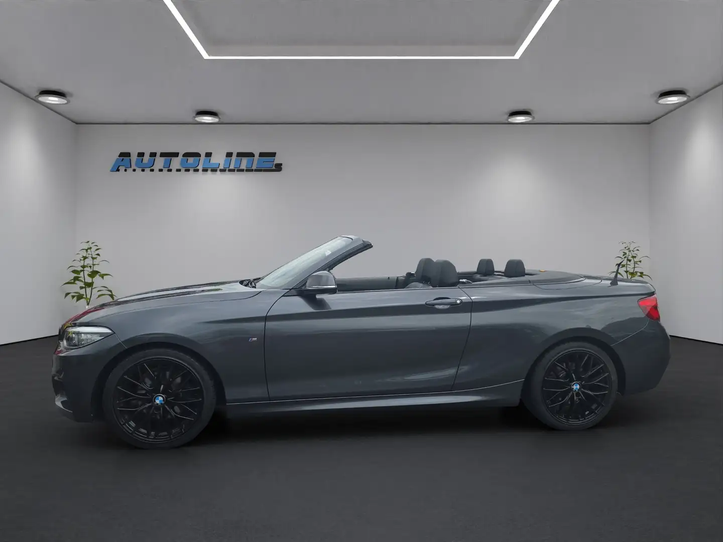 BMW 220 i**M Sport**LED*NAVI**AUT Grau - 2