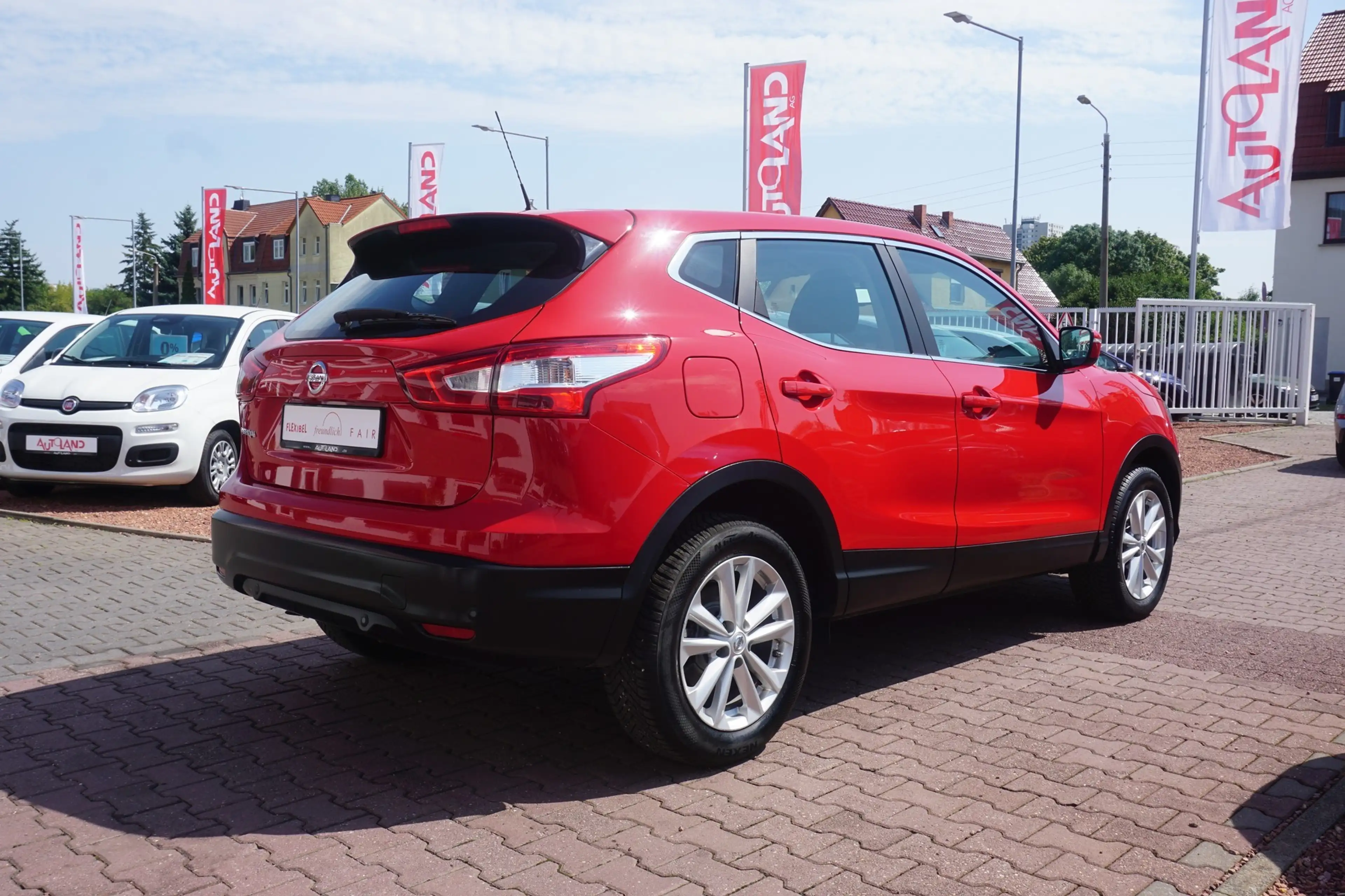 Nissan Qashqai 1.3 DCT Klimaaut. Navi Kamera DAB PDC — photo 5