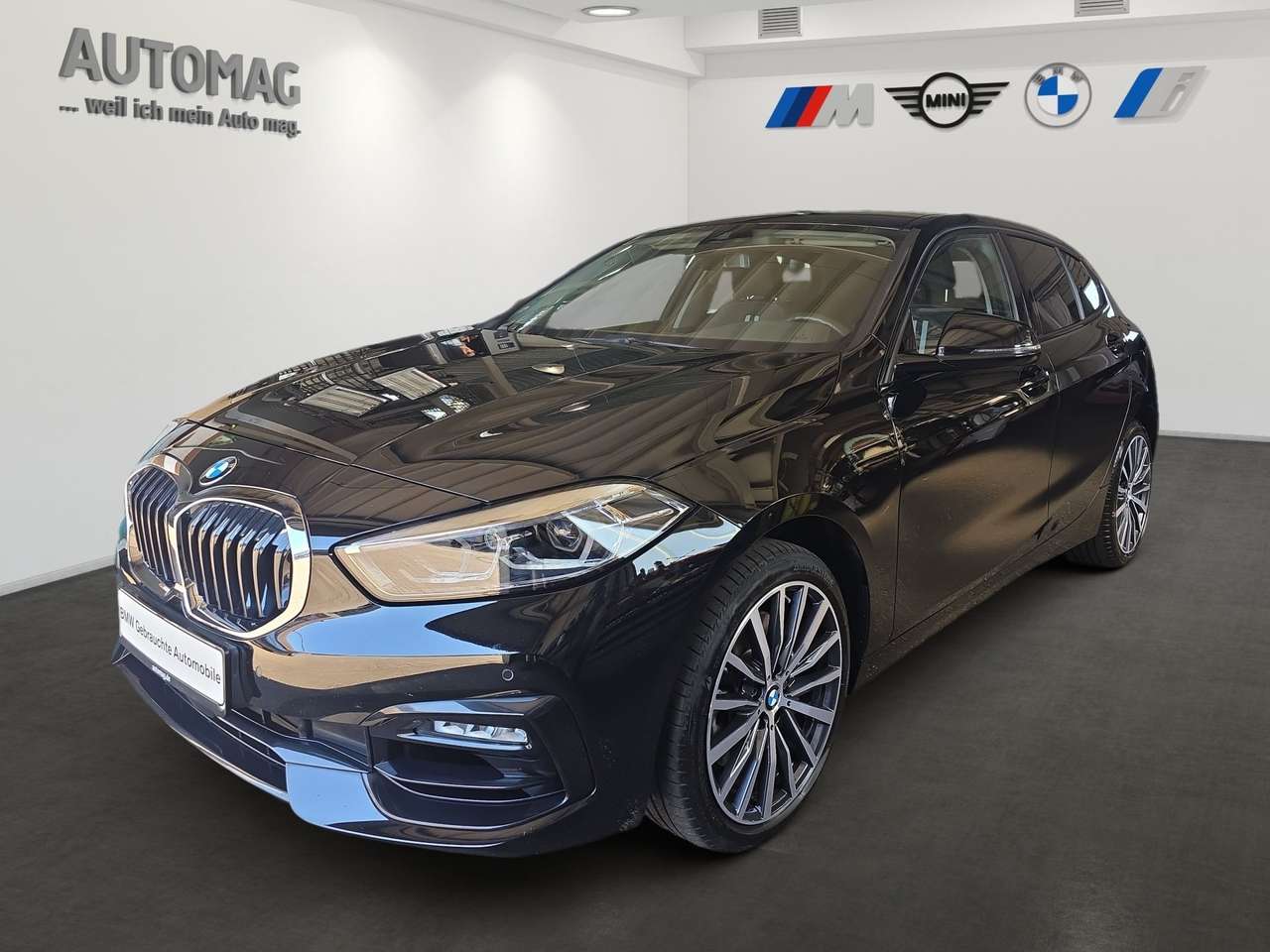 BMW 120 2023
