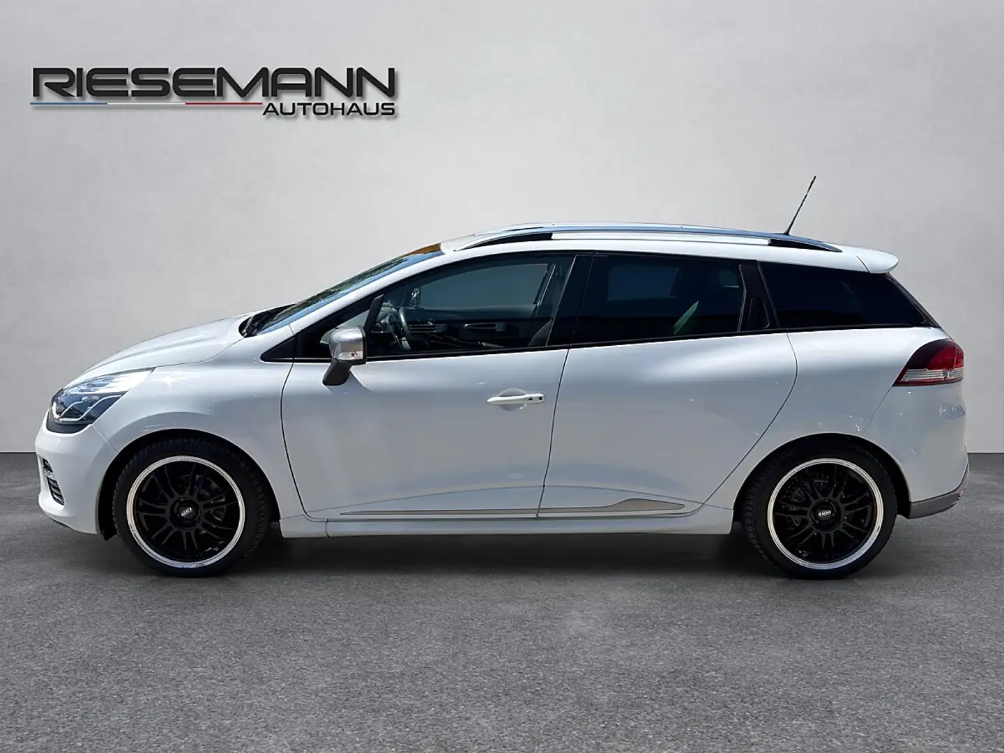 Renault Clio Grandtour TCe 120 EDC GT Weiß - 2