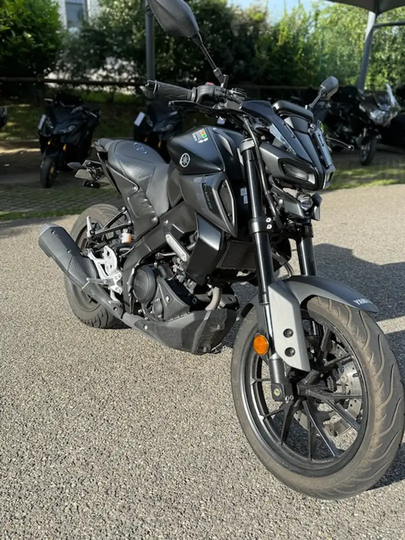 Yamaha MT-125 Zwart - 2