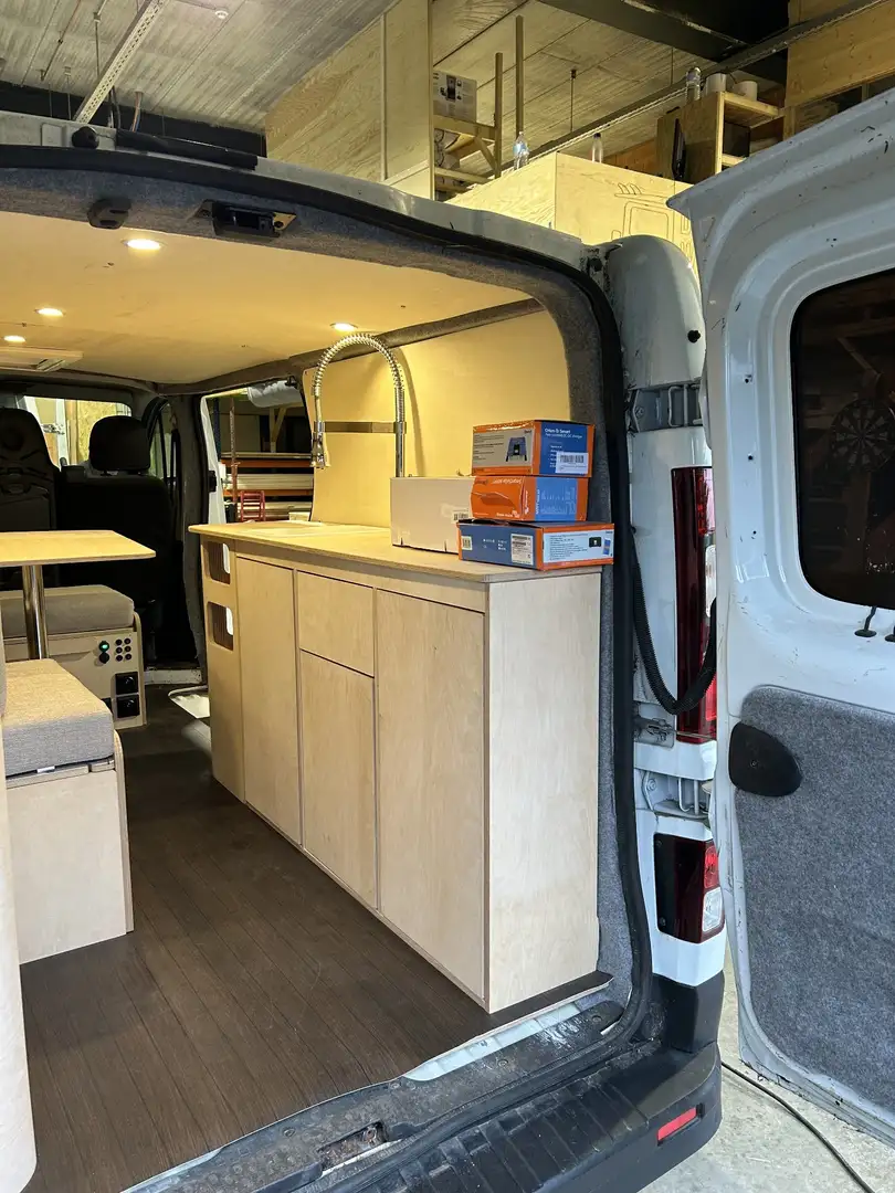 Renault Trafic Passenger 1.6 dCi Energy Tw.Turbo Grand Confort Biały - 1