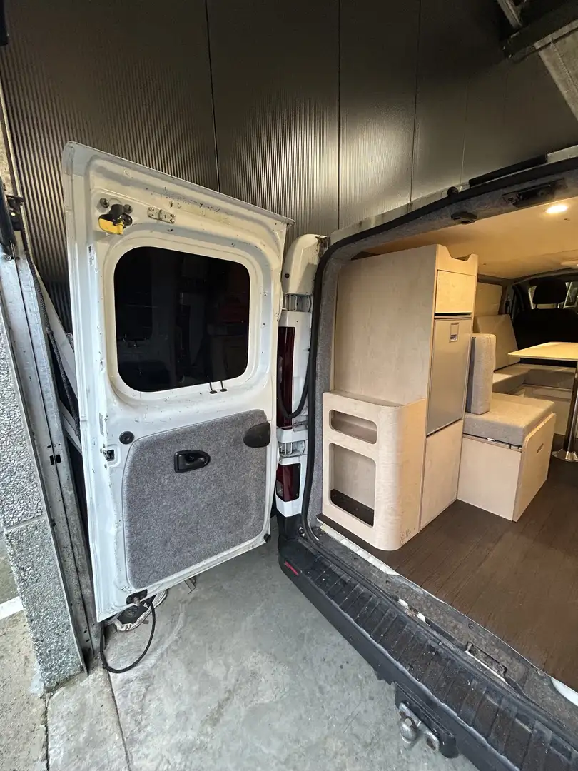 Renault Trafic Passenger 1.6 dCi Energy Tw.Turbo Grand Confort Biały - 2