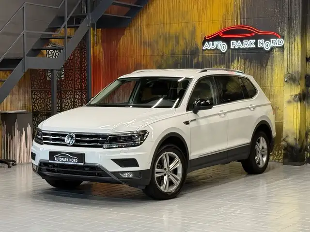 Volkswagen Tiguan Allspace Highline 4Motion DSG LED~ACC~AHK