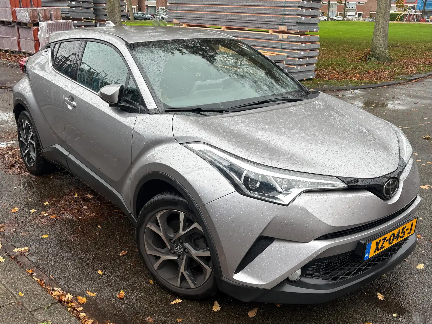 Toyota C-HR C-HR 1.2 Dynamic Grey - 1