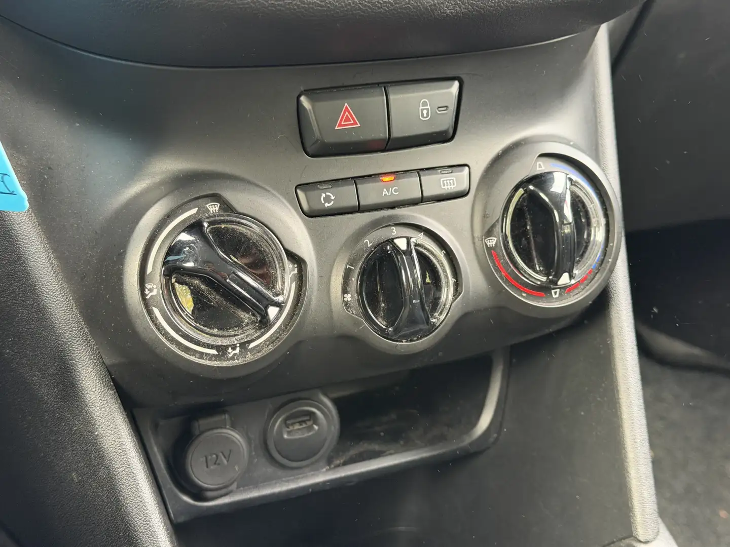Thumb 9