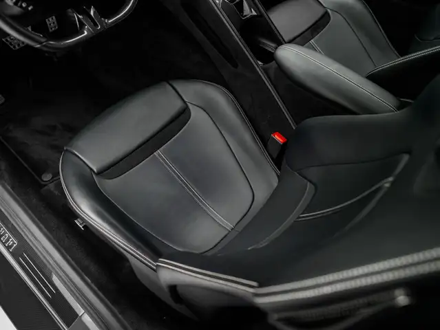 Ferrari Roma view 14