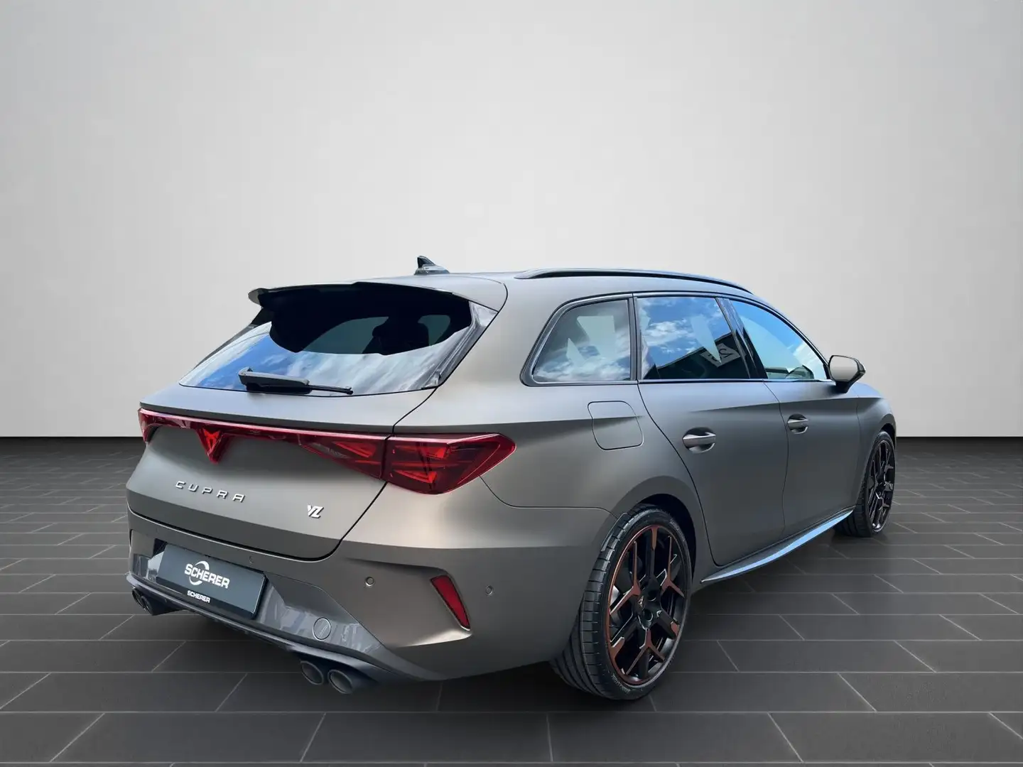 CUPRA Leon Sportstourer 2.0 TSI VZ 4Drive Extreme AHK Bruin - 2