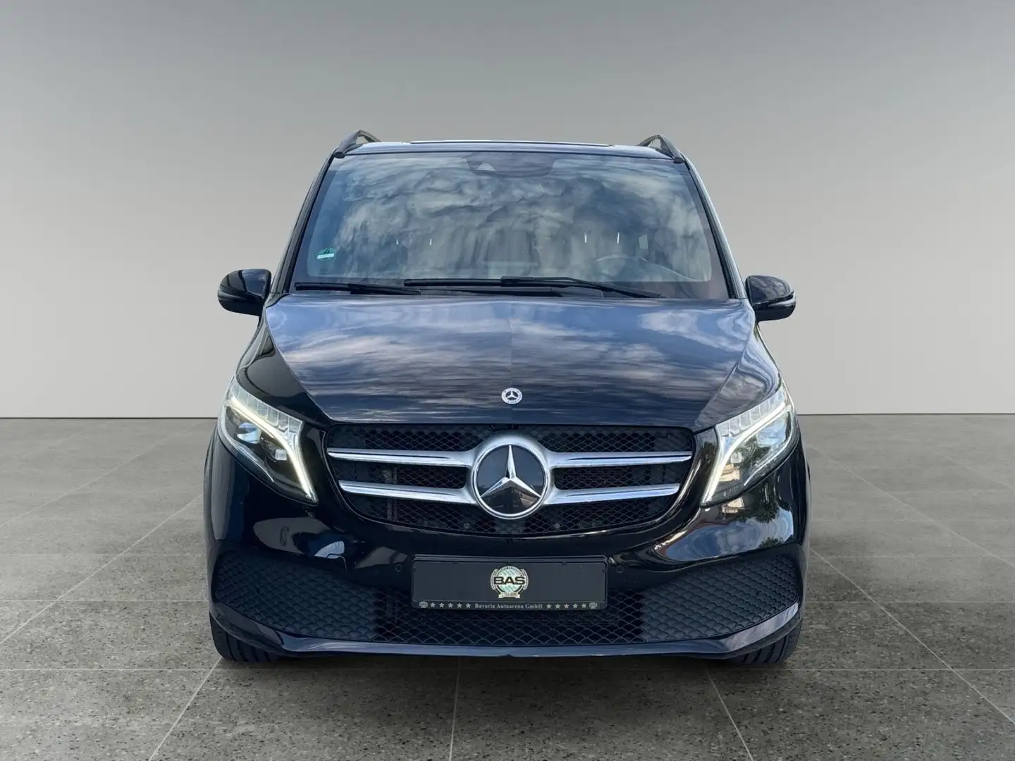 Mercedes-Benz V 300 V300 d lang /AVANTGARDE/4MATIC/ 8Sitzer Noir - 2