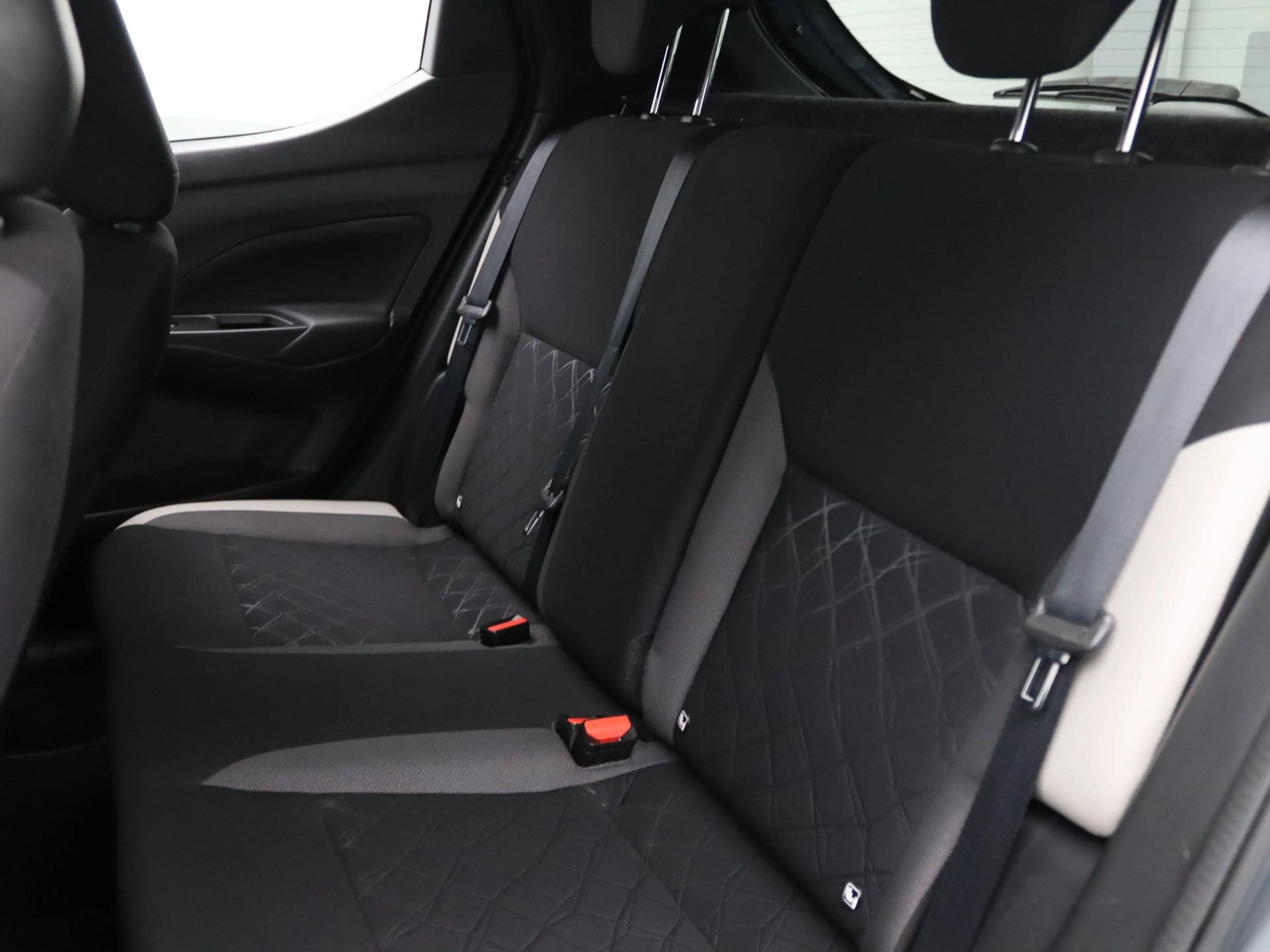 Nissan Micra 90pk IG-T N-Design Apple Carplay/Android Auto | Ai — photo 20