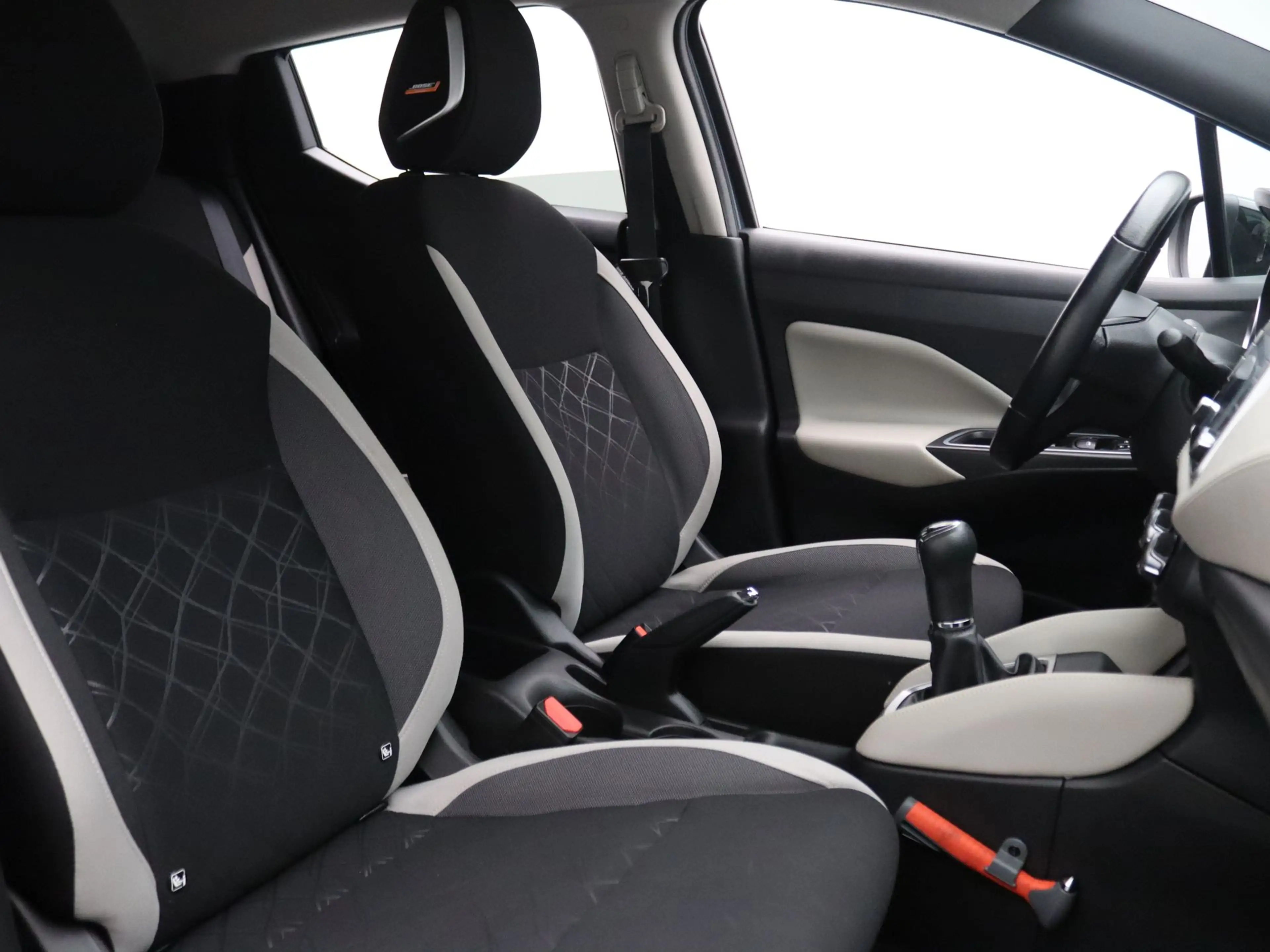 Nissan Micra 90pk IG-T N-Design Apple Carplay/Android Auto | Ai — photo 28
