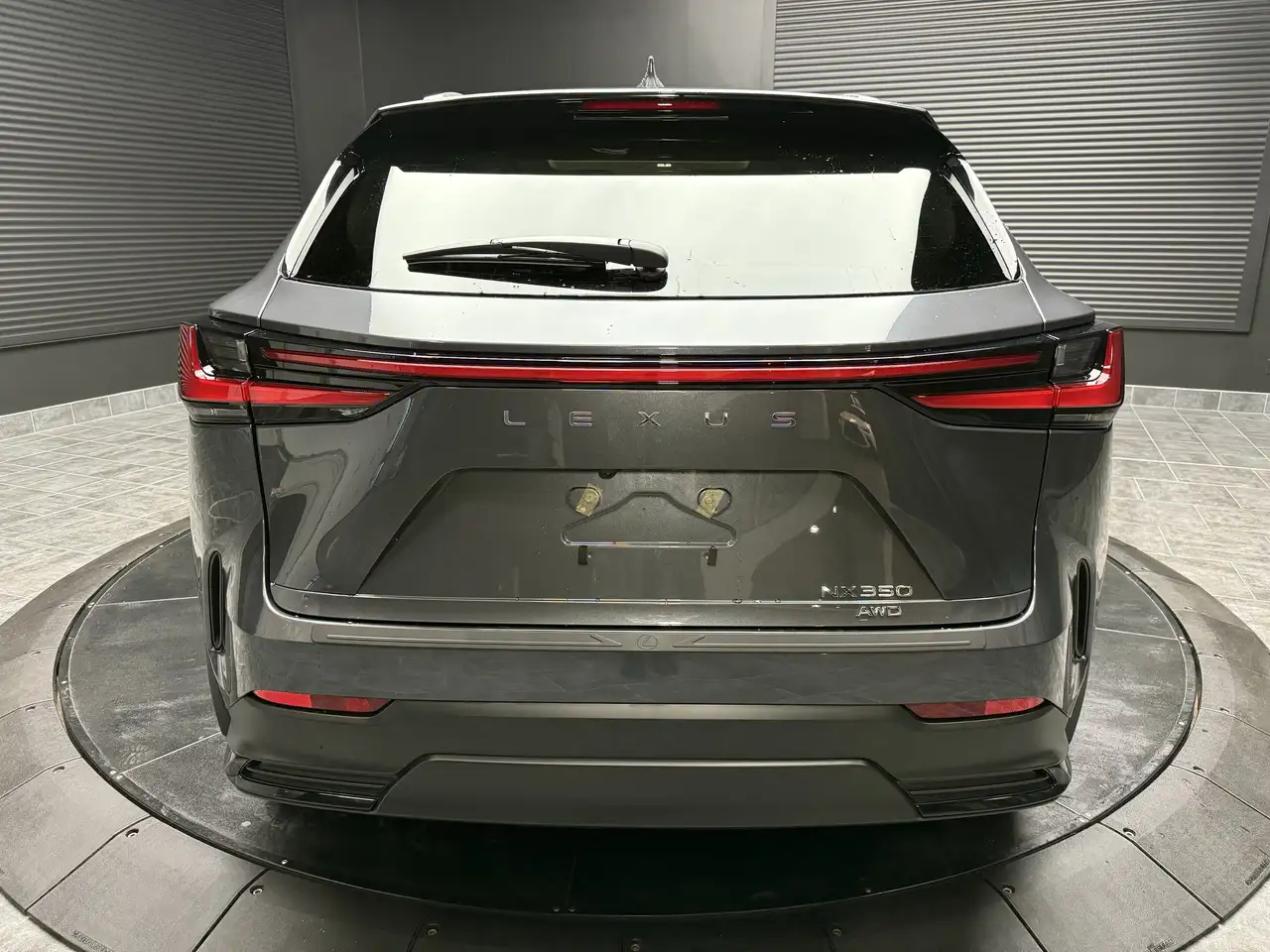 Lexus NX снимка Lexus NX